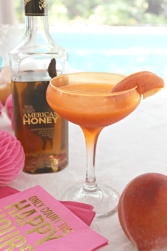 Cute summer pool party ideas from my annual pool party