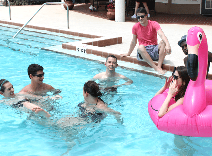 Cute summer pool party ideas from my annual pool party