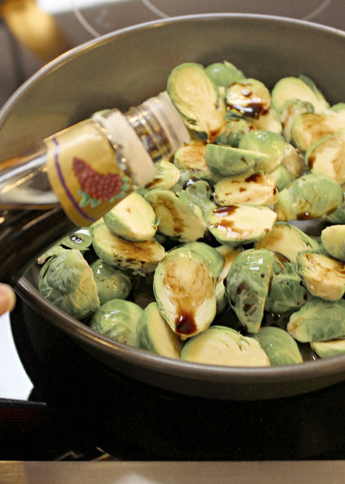 Delicious roasted brussels sprouts with balsamic vinegar and olive oil