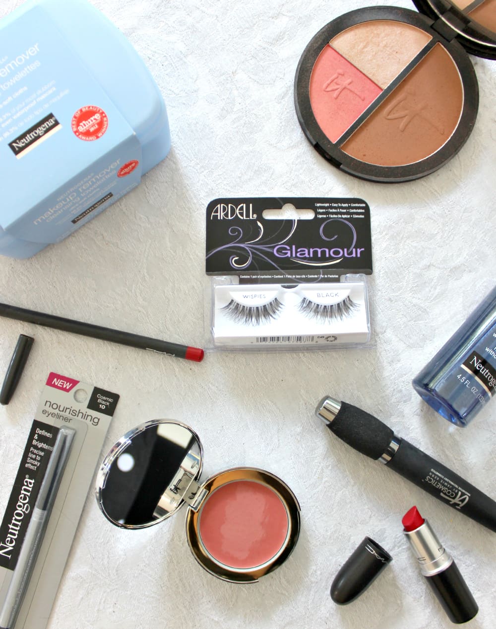 Neutrogena, Halloween Makeup, Minnie Mouse Makeup, Stephanie Ziajka, Diary of a Debutante