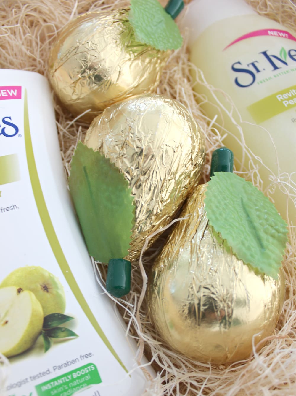 St. Ives, Live Radiantly, Revitalizing Pear, Stephanie Ziajka, Diary of a Debutante