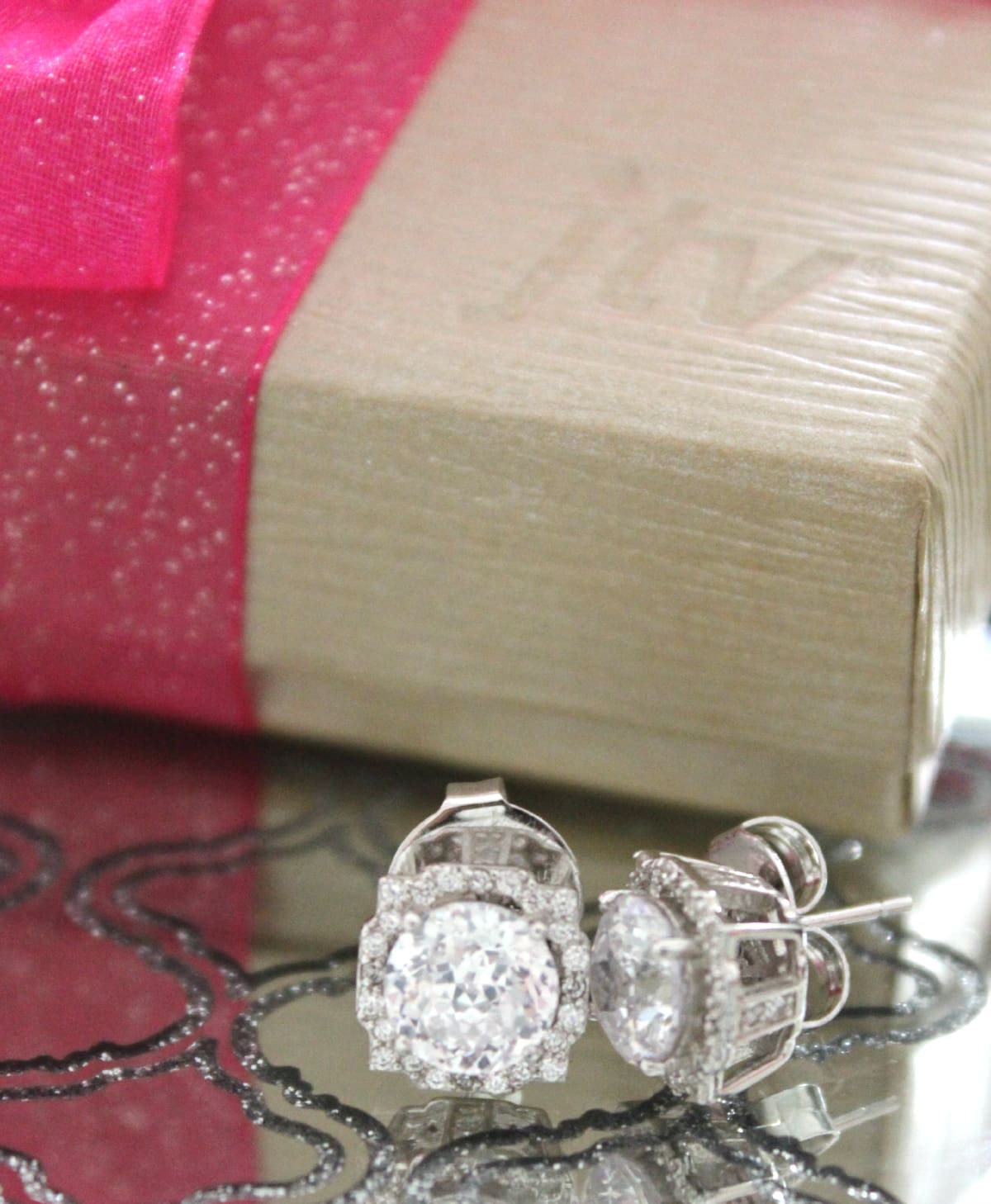 Charles Winston for Bella Luce, JTV Jewelry, JTV, Jewelry Giveaway, Stephanie Ziajka, Diary of a Debutante