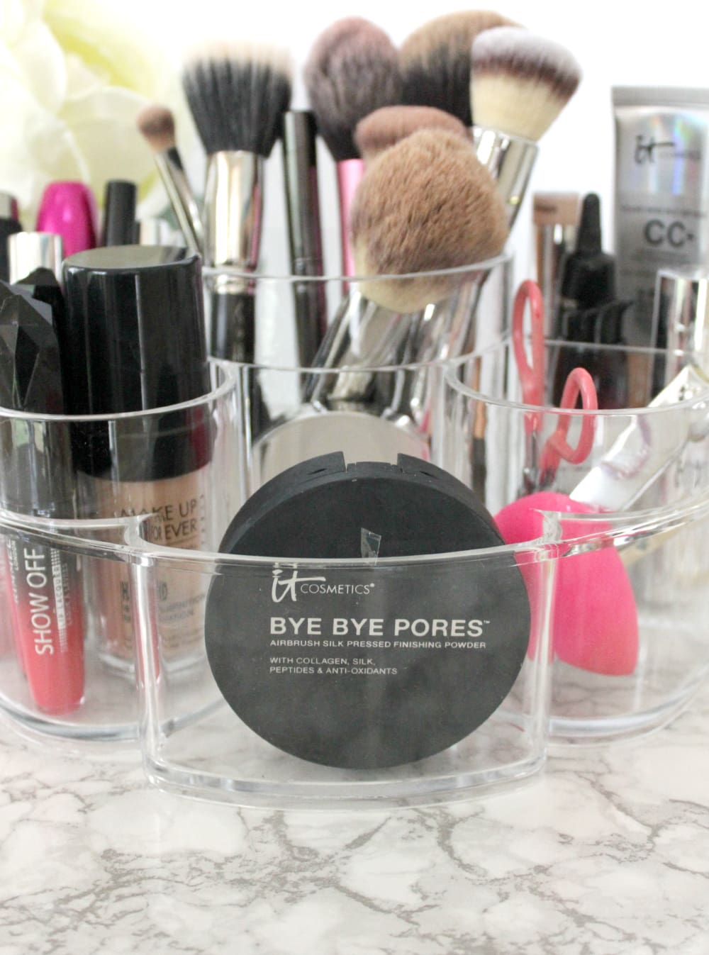 Caboodles, Caboodle Storage, Caboodles Acrylic Cosmetic Organizer, Bathroom Organization, Stephanie Ziajka, Diary of a Debutante