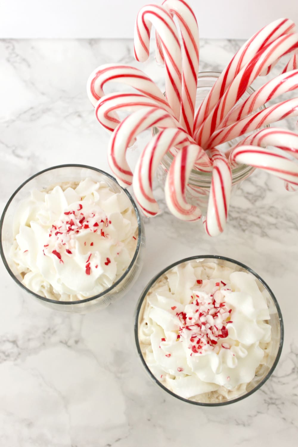 Peppermint Espresso Macchiato Cocktail, Peppermint Espresso Macchiato, Cream Espresso Macchiato, Mu Cocktails, Stephanie Ziajka, Diary of a Debutante
