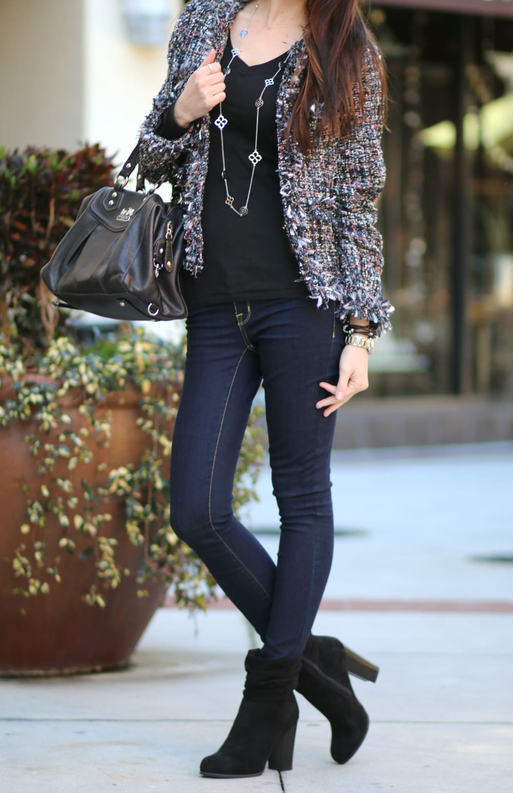 I have the need... the need for tweed. This gorgeous multicolored tweed jacket from SheIn is only $38 and the perfect fall accessory! 