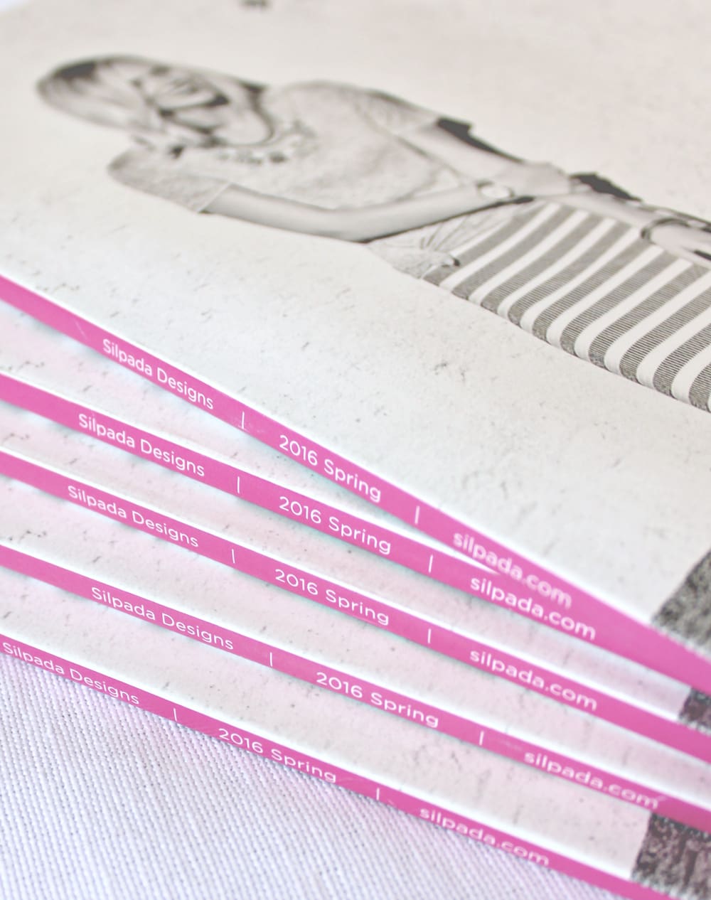 Cute Ideas for Hosting a Brunch Shopping Party