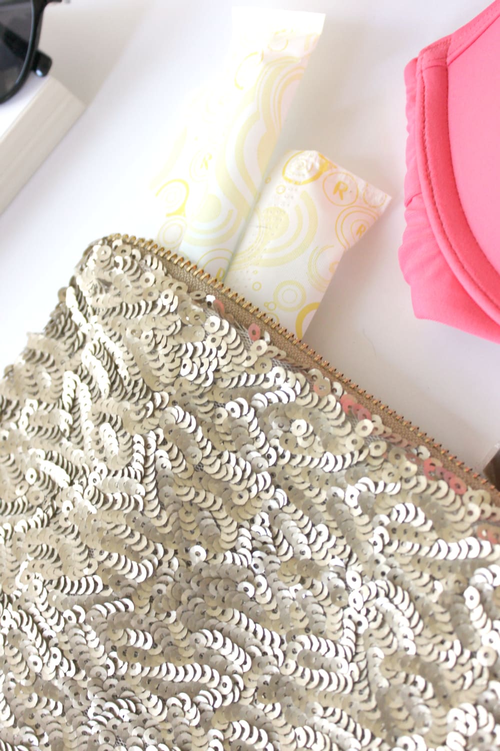Spring Break, Spring Break Essentials, Summer Beach Essentials, Florida Beach Essentials, Tampax Pearl, Stephanie Ziajka, Diary of a Debutante