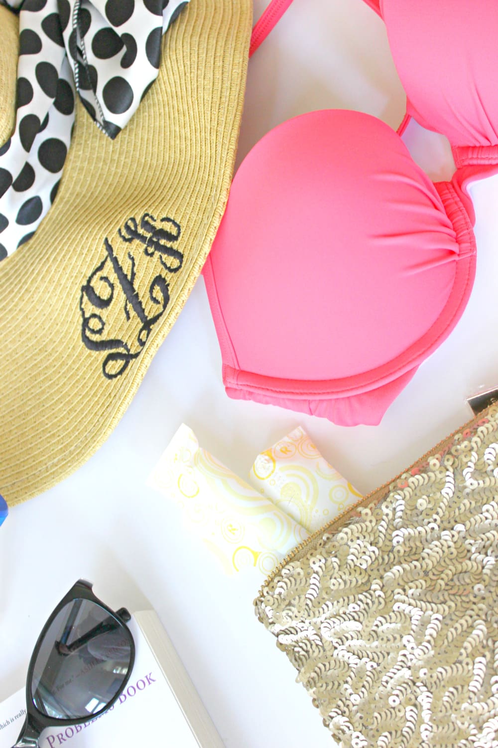 Spring Break, Spring Break Essentials, Summer Beach Essentials, Florida Beach Essentials, Tampax Pearl, Stephanie Ziajka, Diary of a Debutante