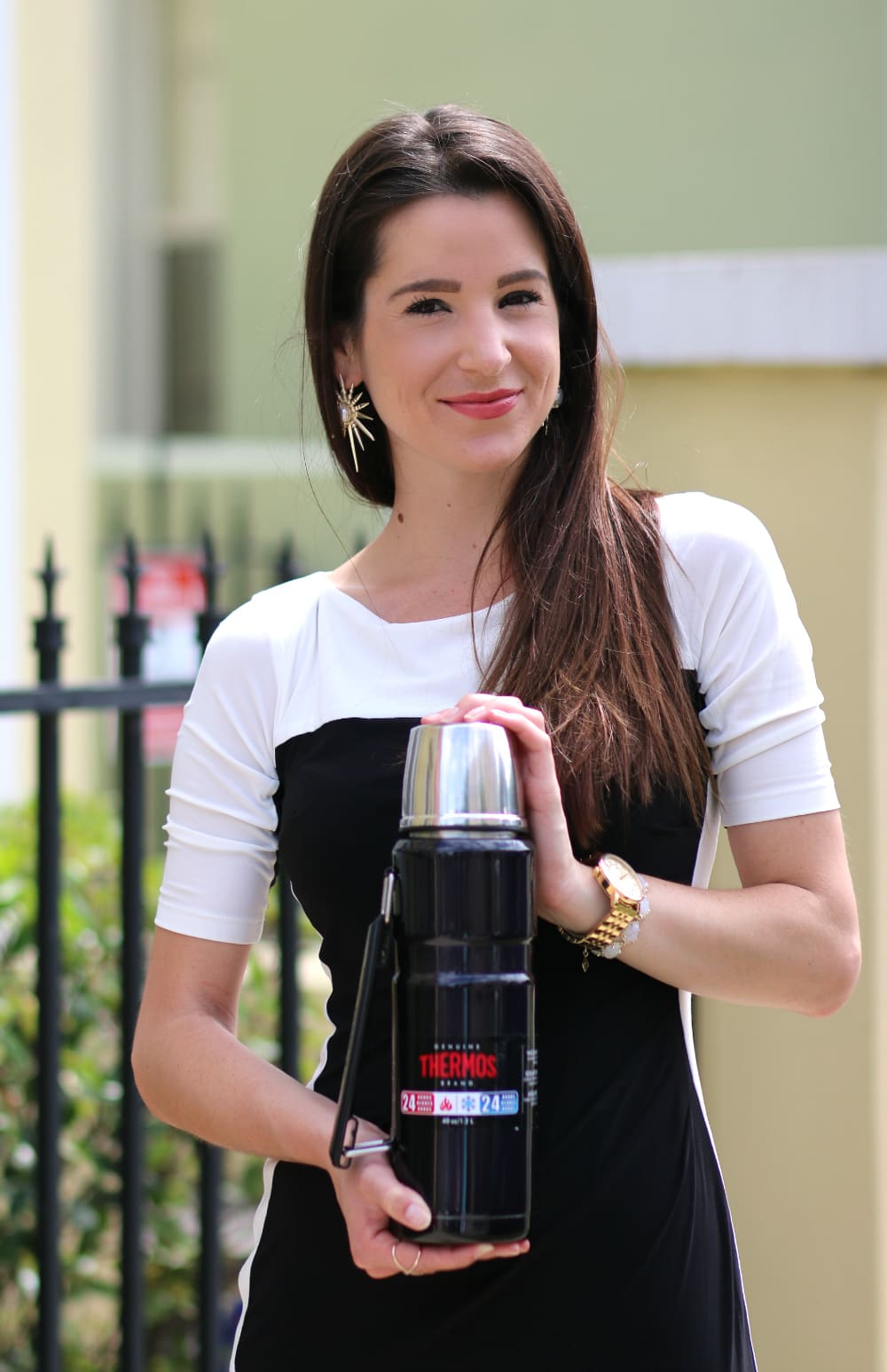 Ralph Lauren Colorblock Dress, Office Outfit, Ralph Lauren Office Dress, Ralph Lauren Black and White Dress, Thermos, Stephanie Ziajka, Diary of a Debutante