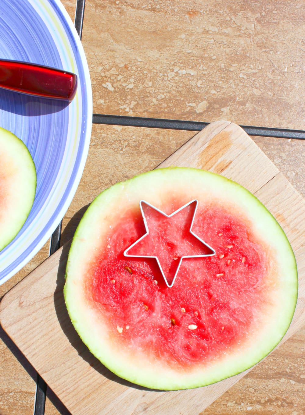 Patriotic Watermelon Fruit Salad, Watermelon Fruit Salad, Patriotic Watermelon Salad, Health Recipe, Summer Recipe, 4th of July Recipes, Stephanie Ziajka, Diary of a Debutante