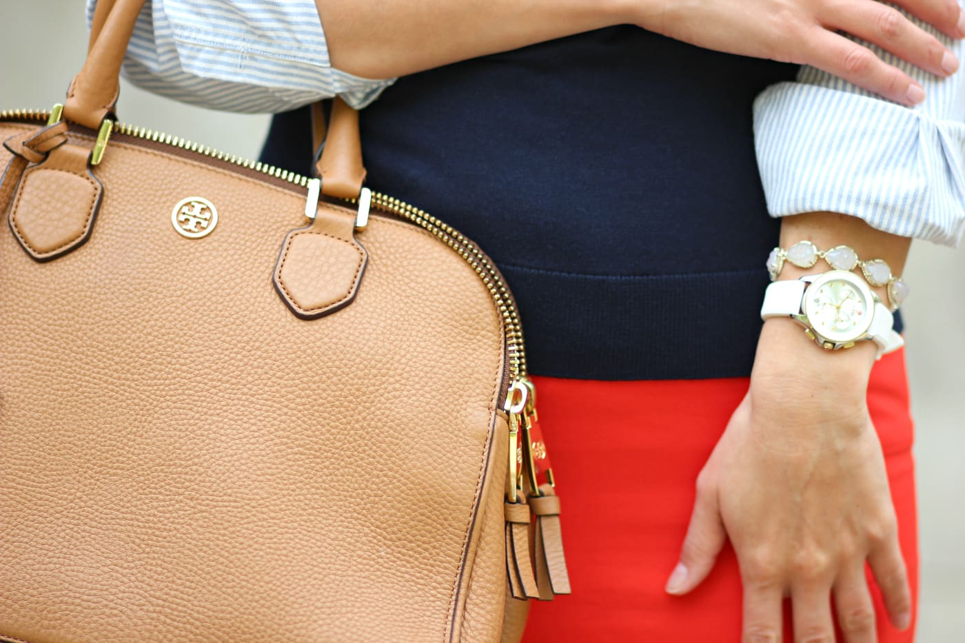 How to wear a navy sweater vest from a prep school graduate