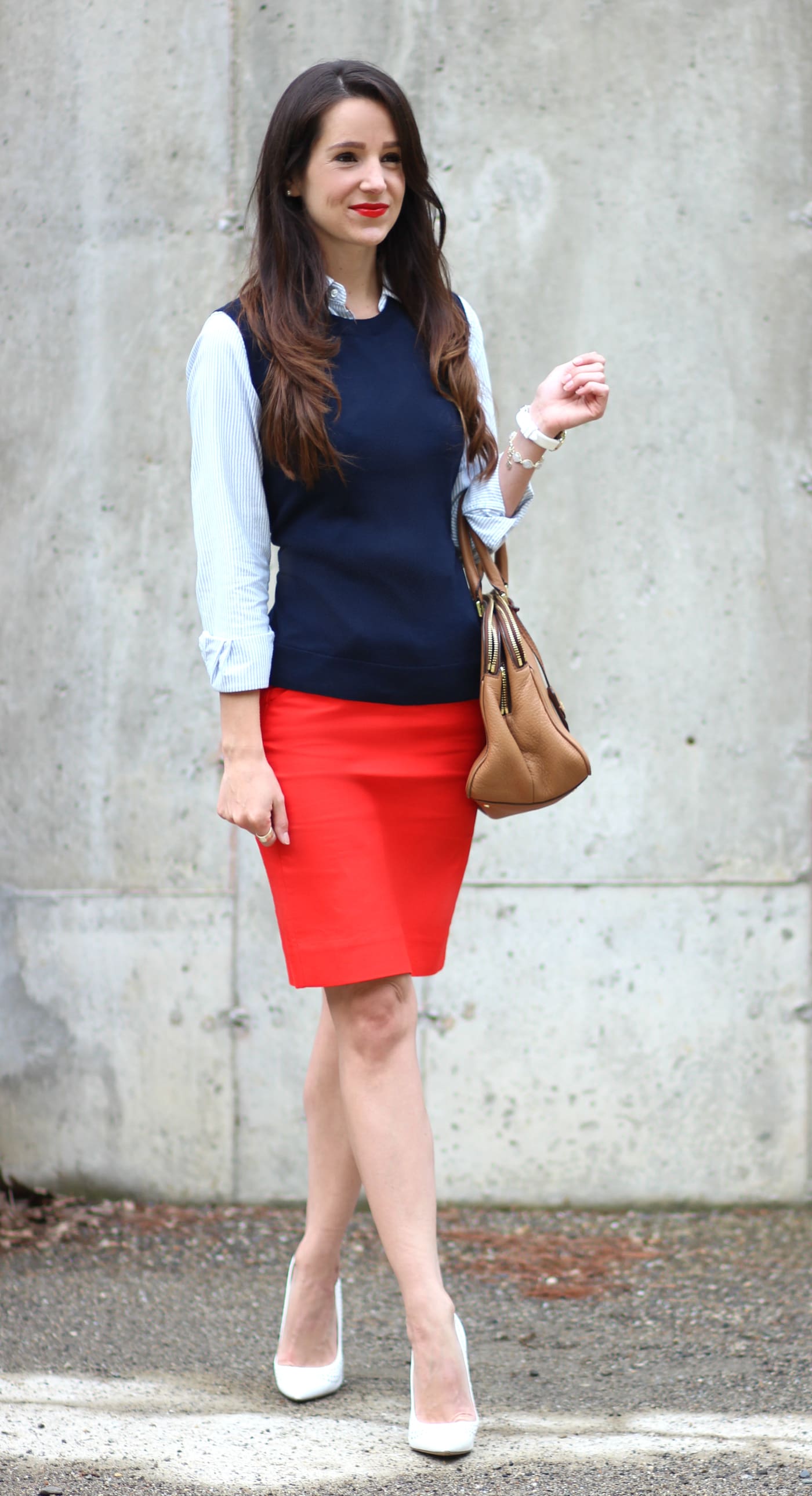 How to wear a navy sweater vest from a prep school graduate