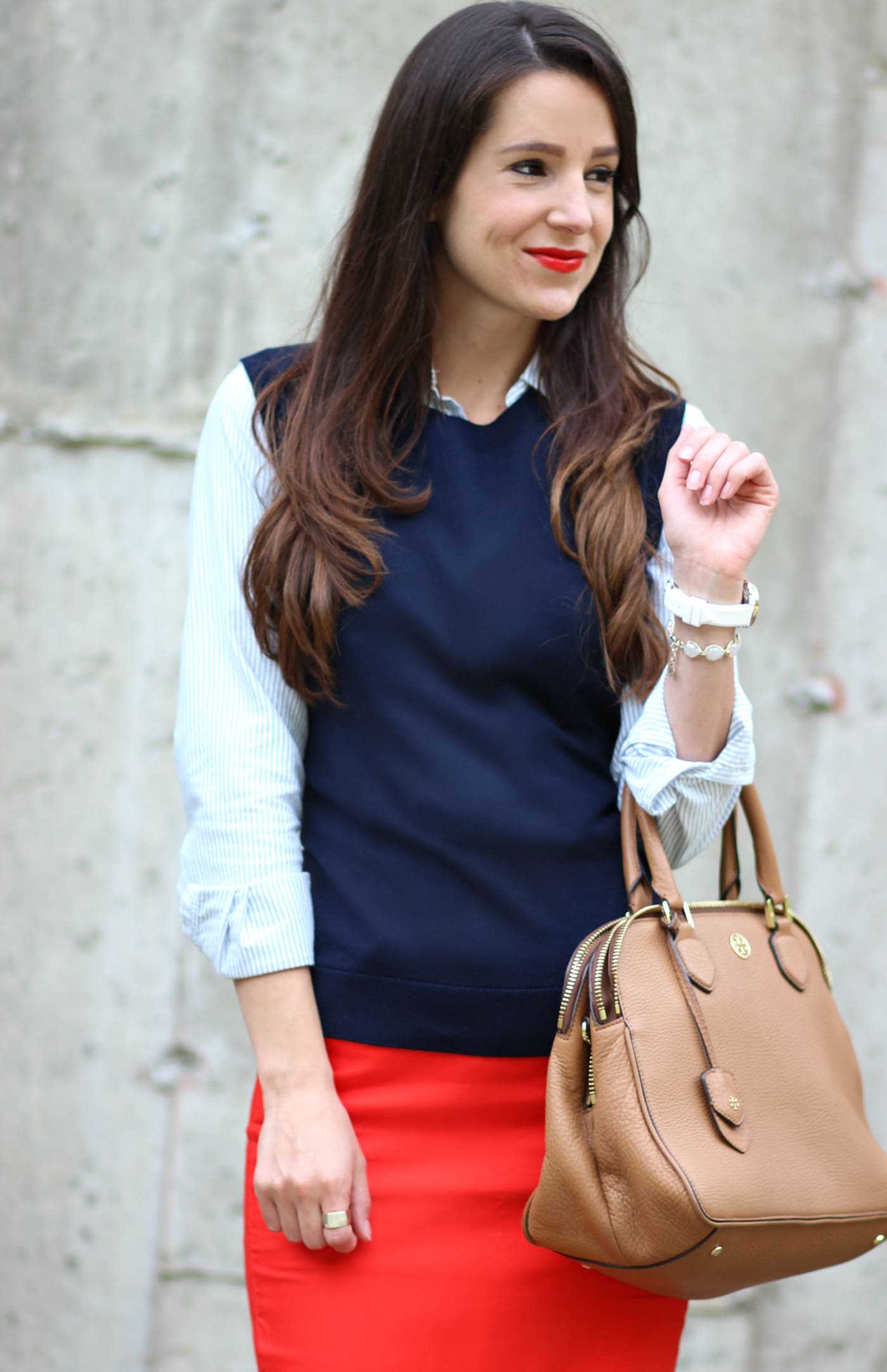 How to wear a navy sweater vest from a prep school graduate