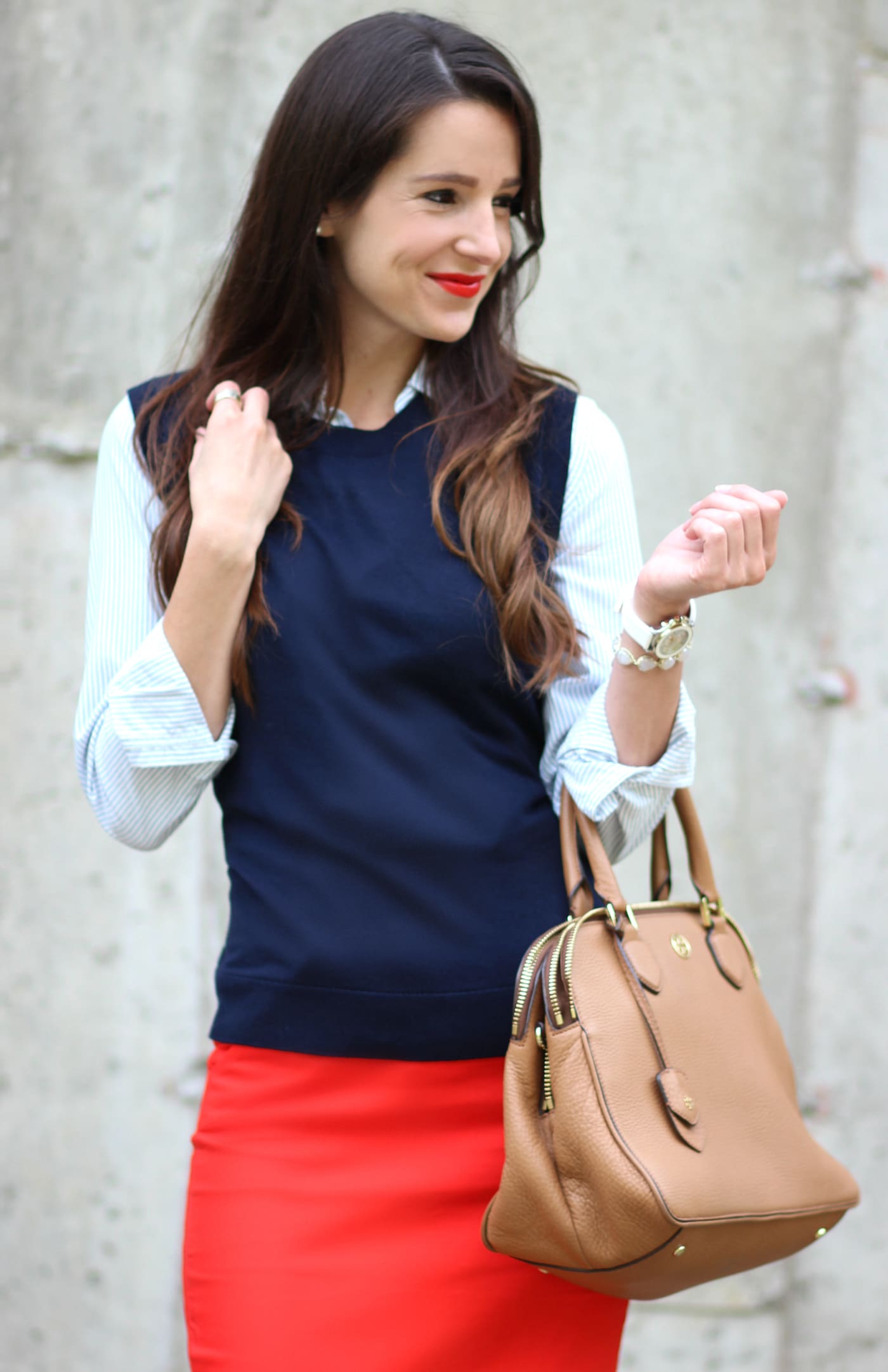 How to wear a navy sweater vest from a prep school graduate