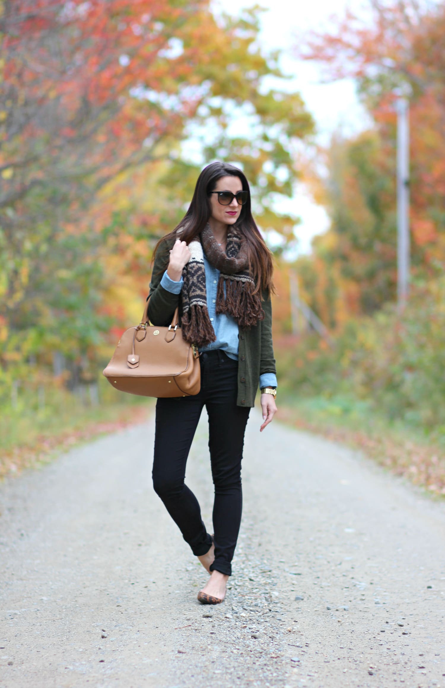 The perfect affordable olive cardigan sweater for chasing leaves in Maine