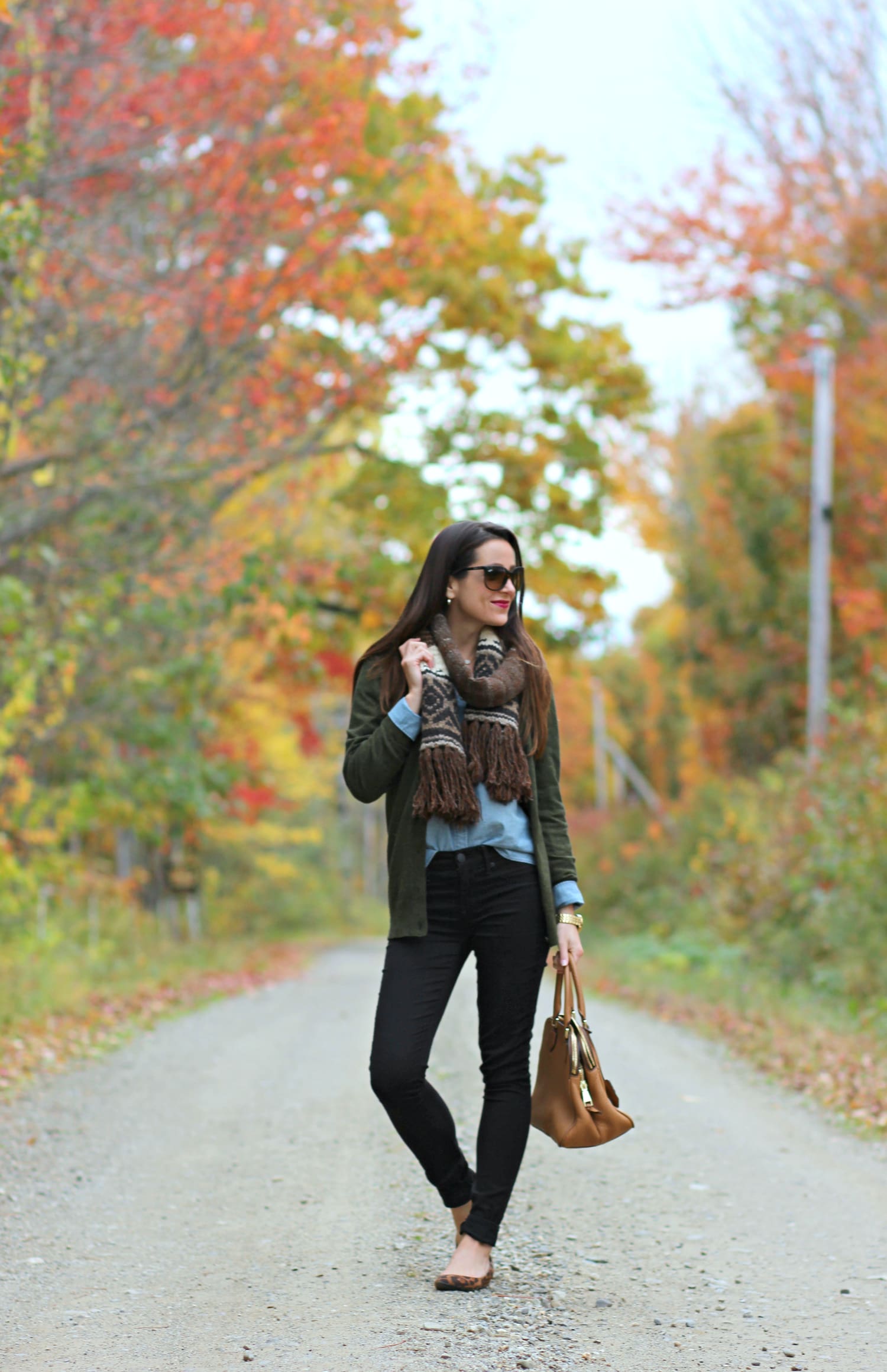 The perfect affordable olive cardigan sweater for chasing leaves in Maine