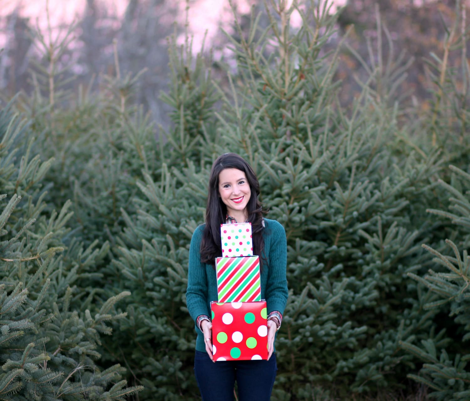 Quick and easy gift wrapping ideas from American Greetings