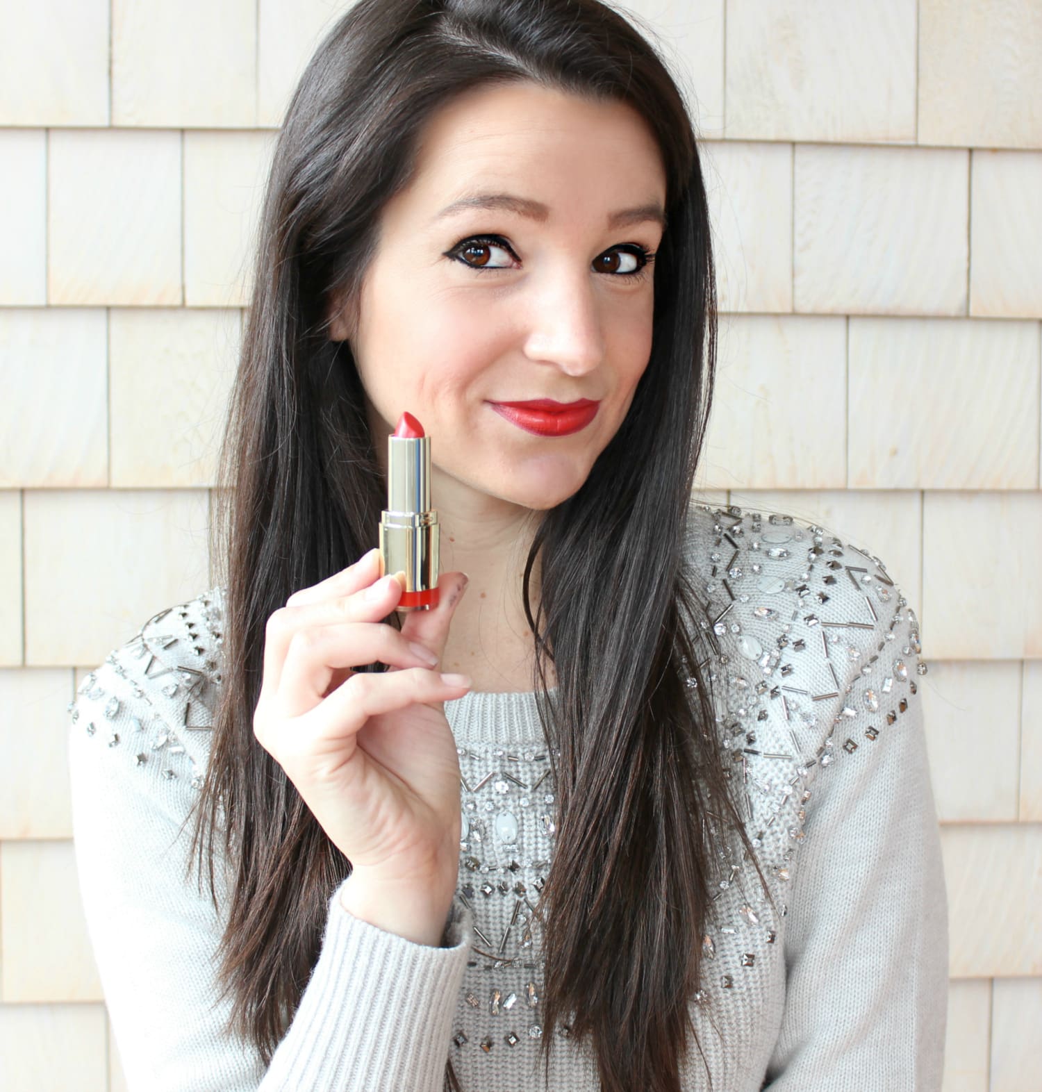 10 tips for looking better in holiday photos, featuring my picks for the best drugstore makeup for photos from CVS