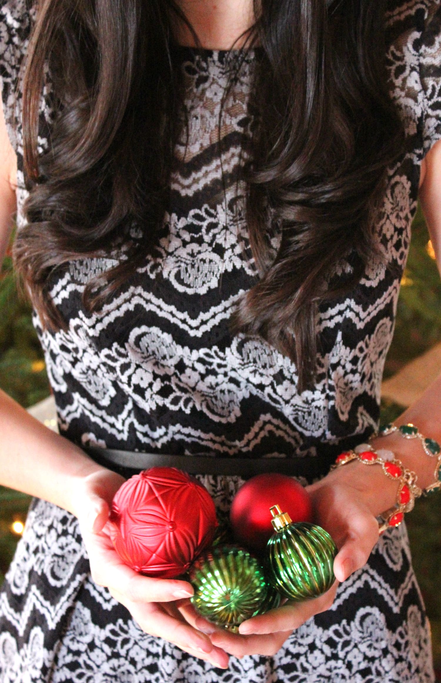Tips for affordable country Christmas decor