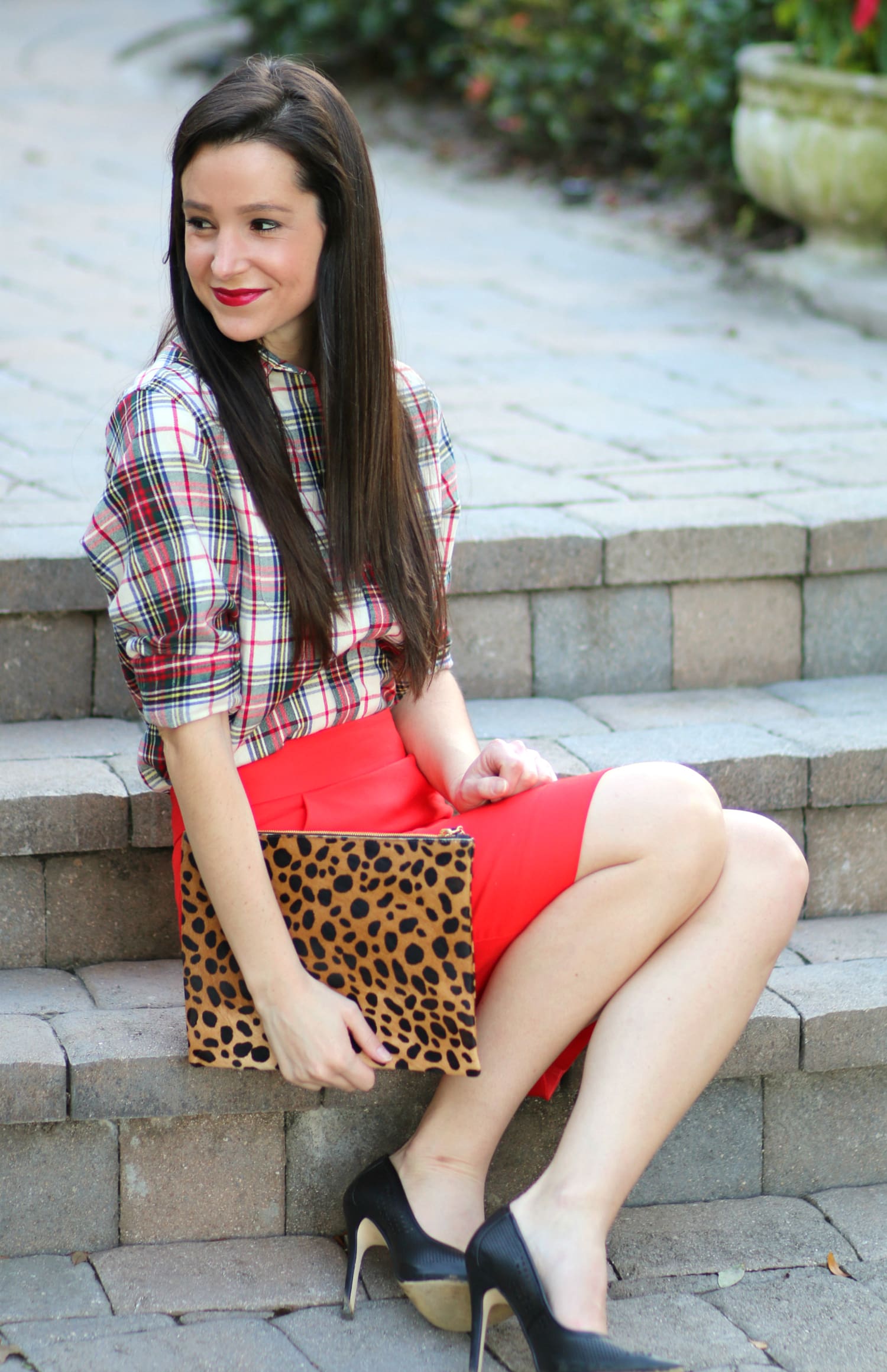 How to wear a red pencil skirt to work during the holidays