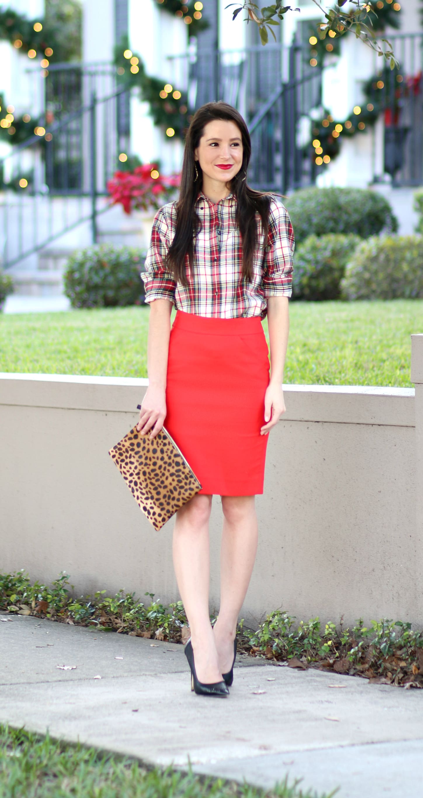 How to wear a red pencil skirt to work during the holidays