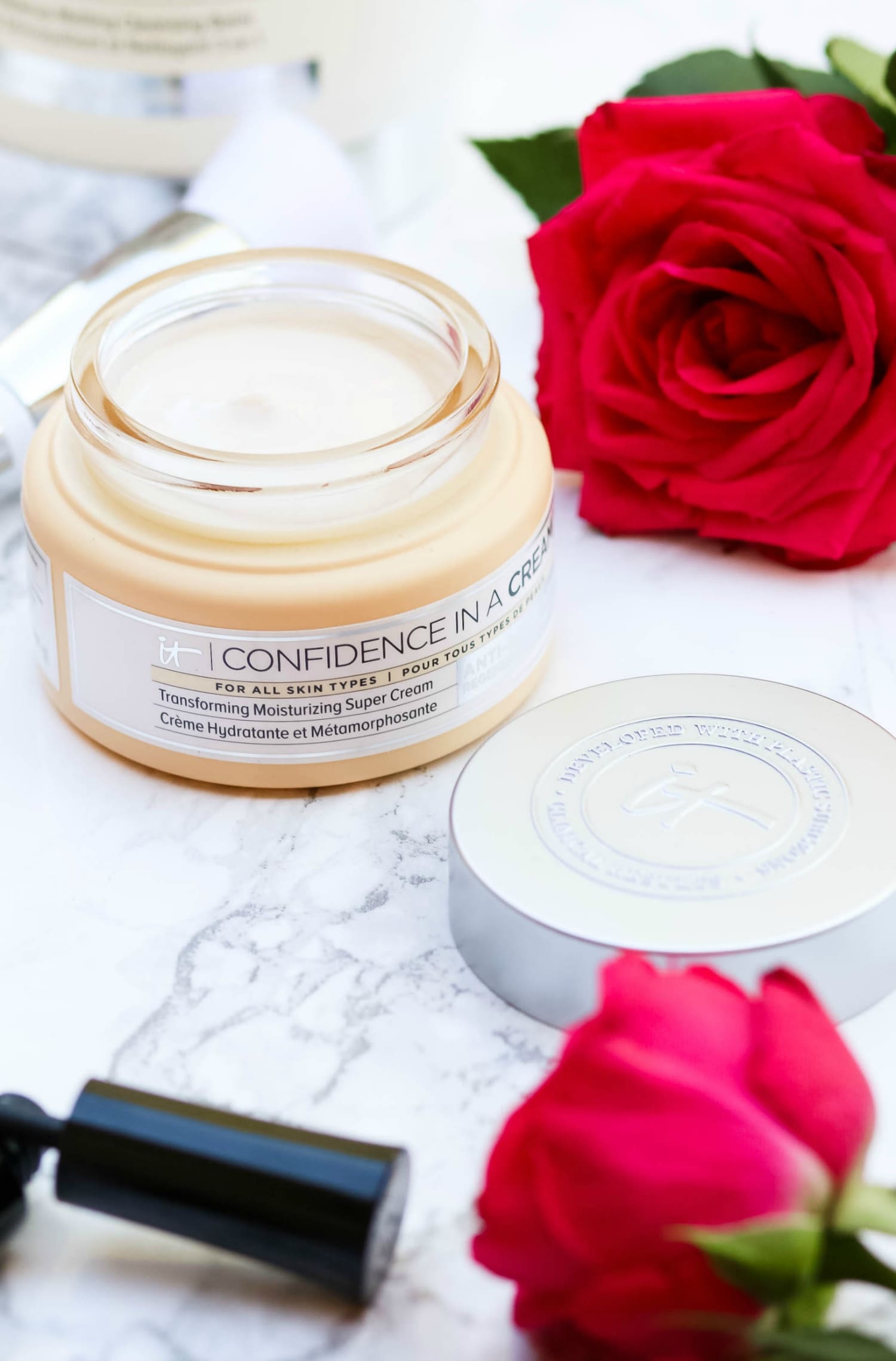 The top ten must have It Cosmetics products for looking and feeling your best in 2017