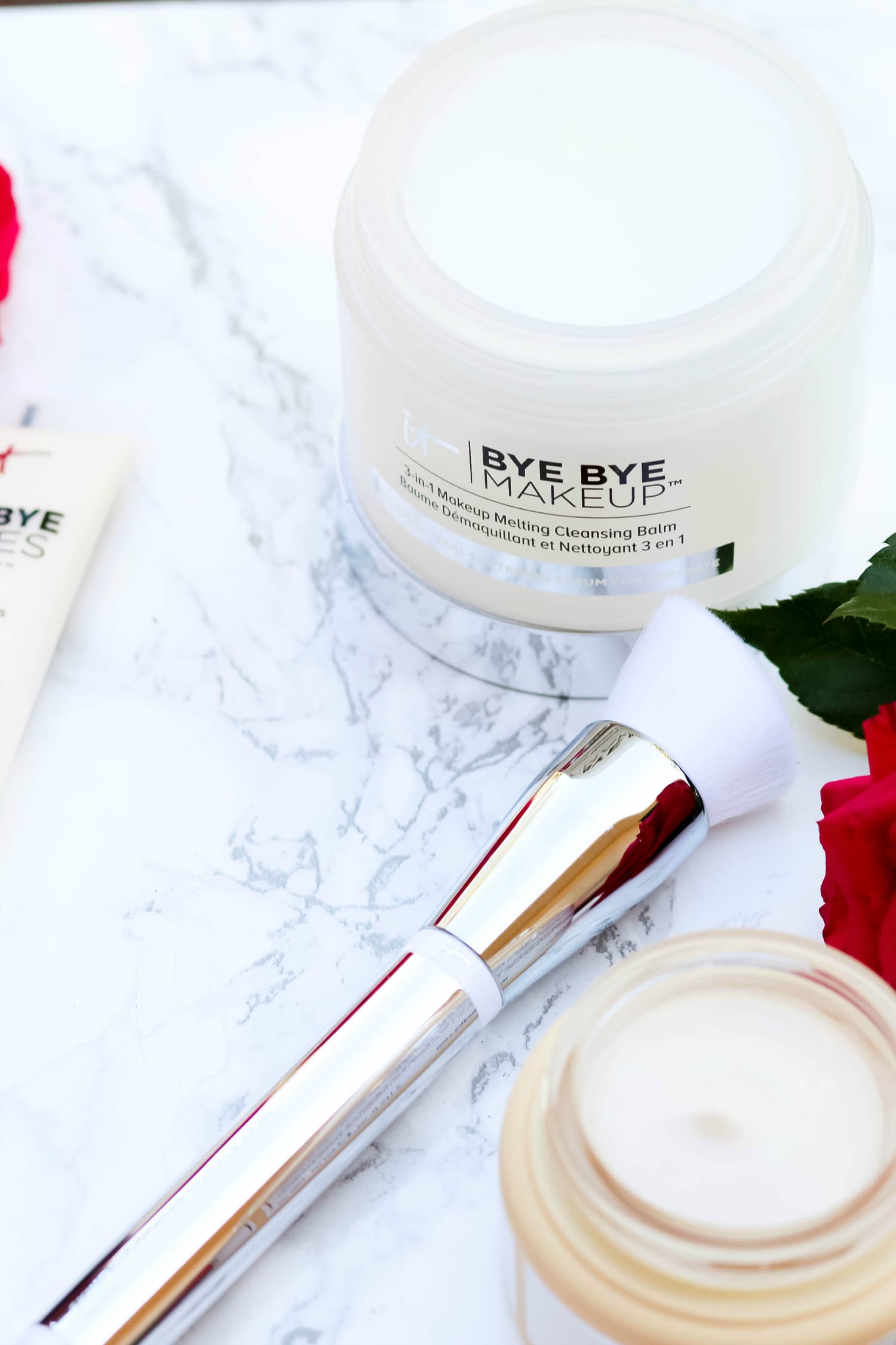 The top ten must have It Cosmetics products for looking and feeling your best in 2017