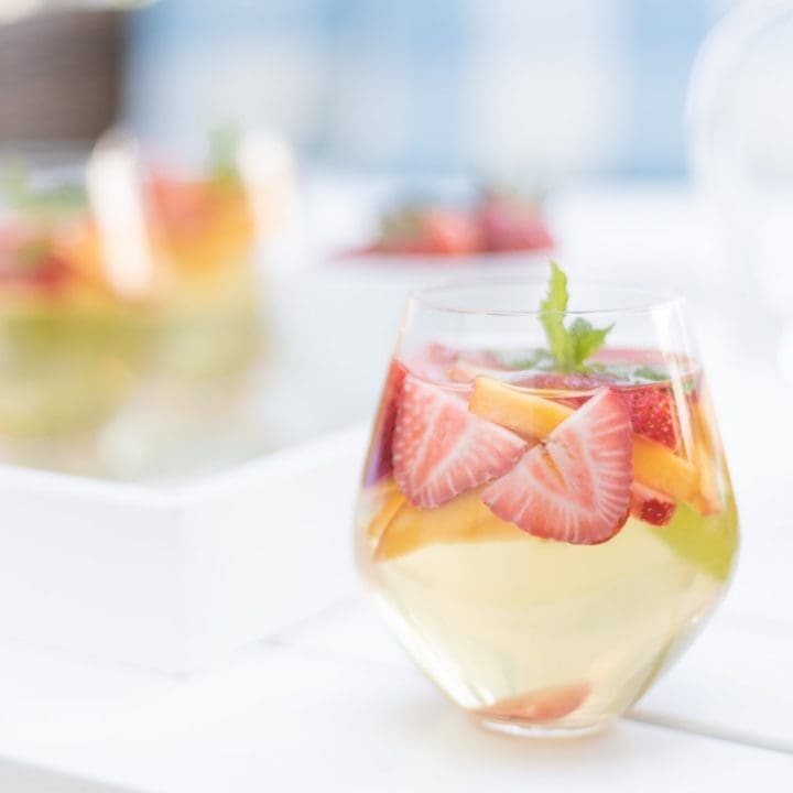 White Peach Sangria