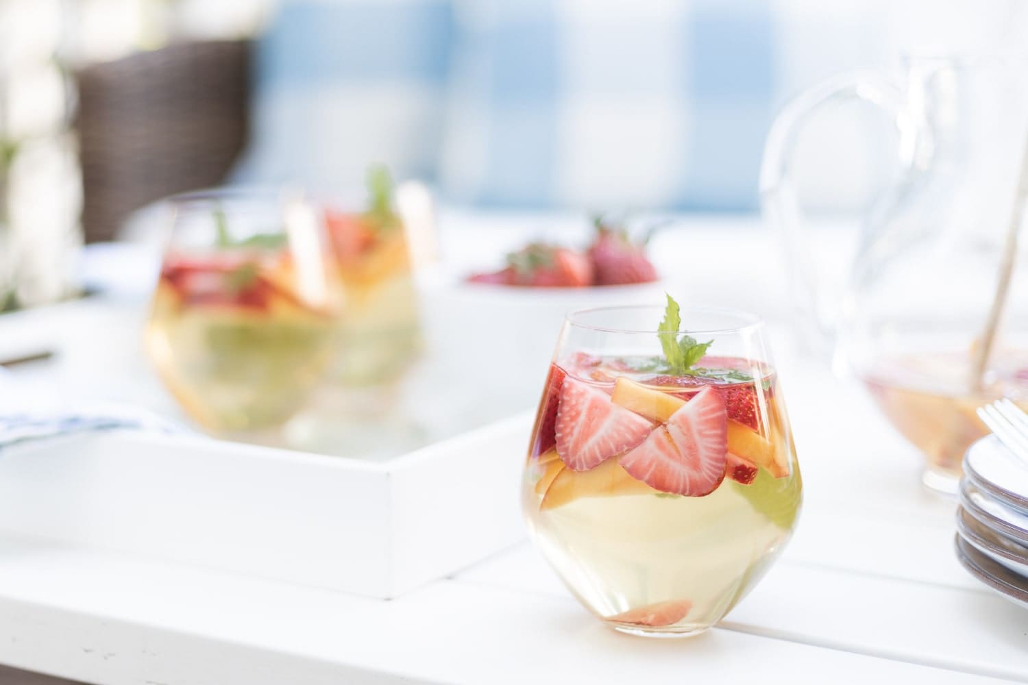 Spring sangria recipe by blogger Stephanie Ziajka on Diary of a Debutante