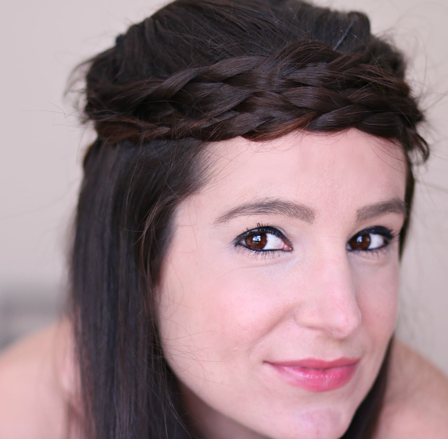 2 easy braided hairstyle for medium hair that take 5 minutes or less