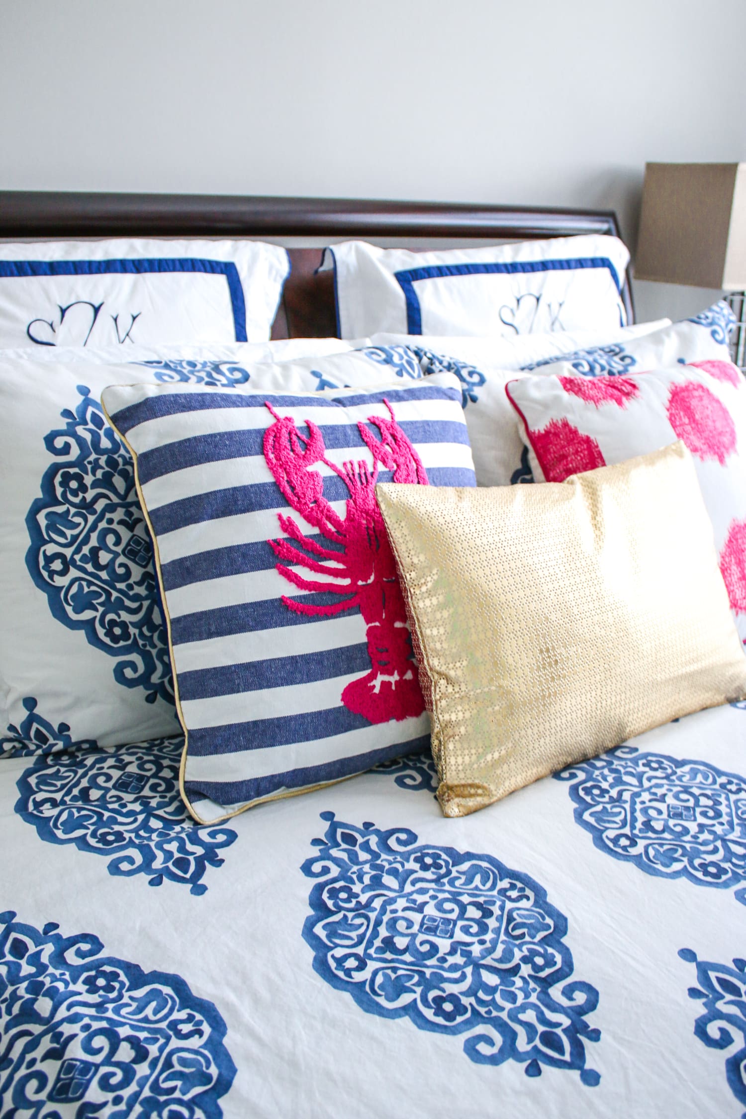 Columbia Apartment Tour: How to Decorate and Furnish a Temporary Apartment on a Budget