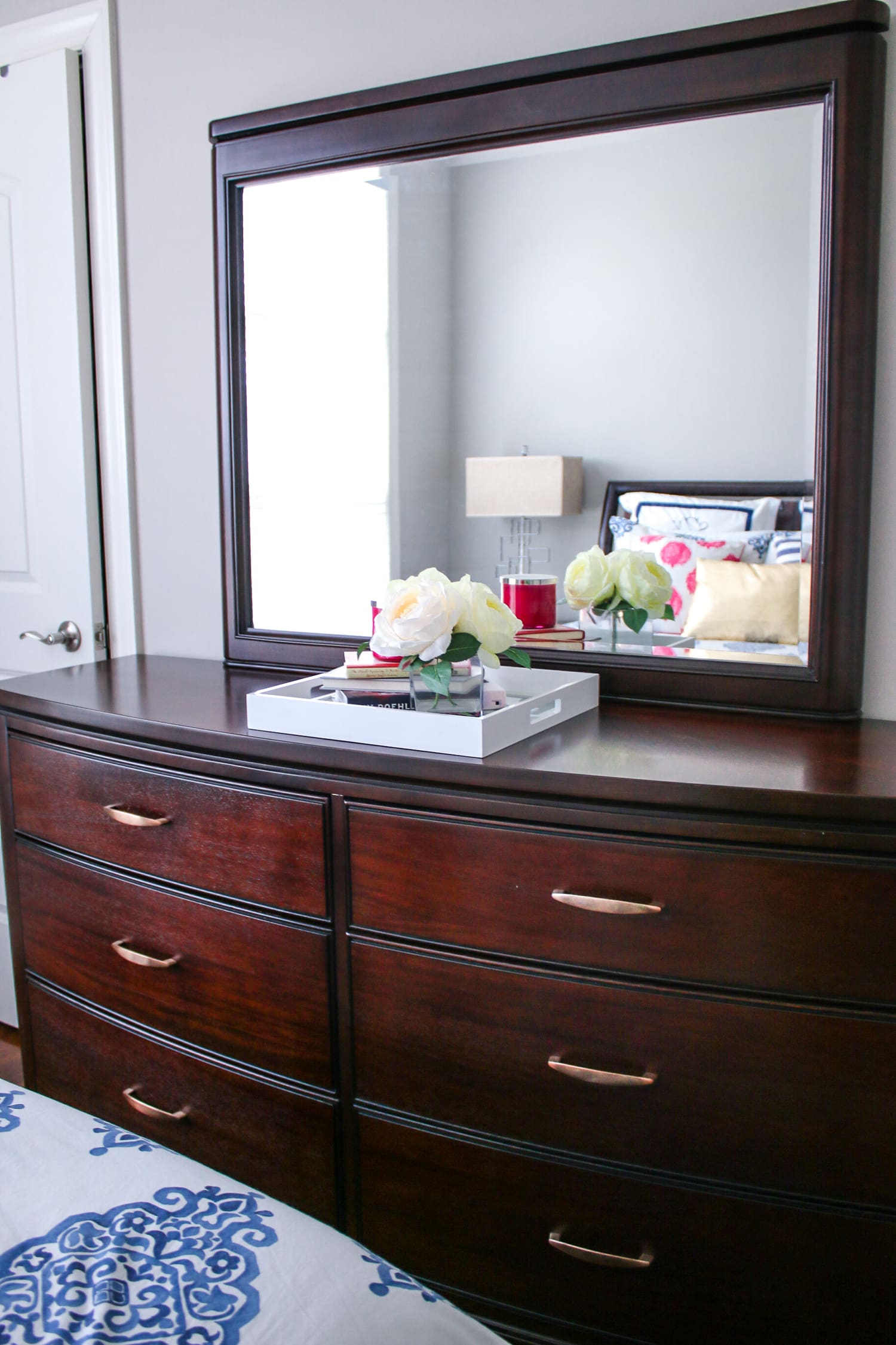 Columbia Apartment Tour: How to Decorate and Furnish a Temporary Apartment on a Budget
