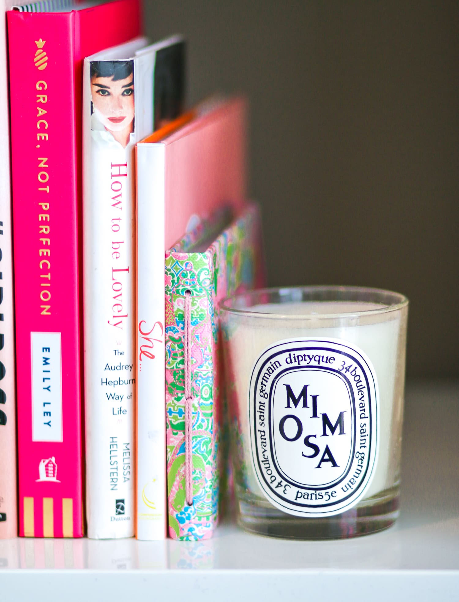 Columbia Apartment Tour: How to Decorate and Furnish a Temporary Apartment on a Budget