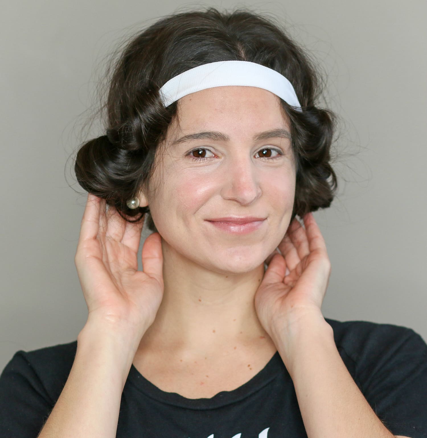 How to get heatless curls overnight by southern lifestyle blogger Stephanie Ziajka from Diary of a Debutante