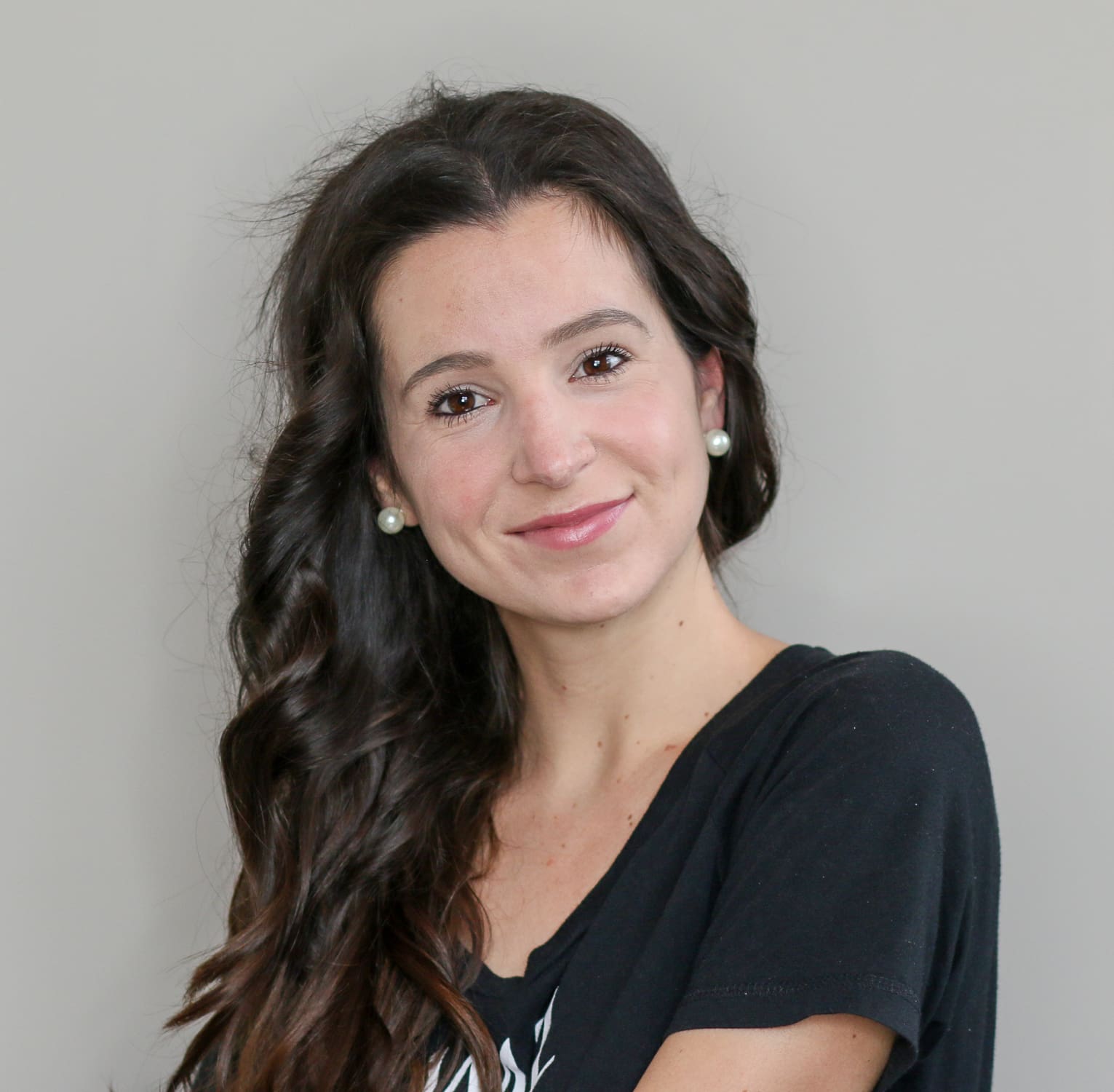 How to get heatless curls overnight by southern lifestyle blogger Stephanie Ziajka from Diary of a Debutante