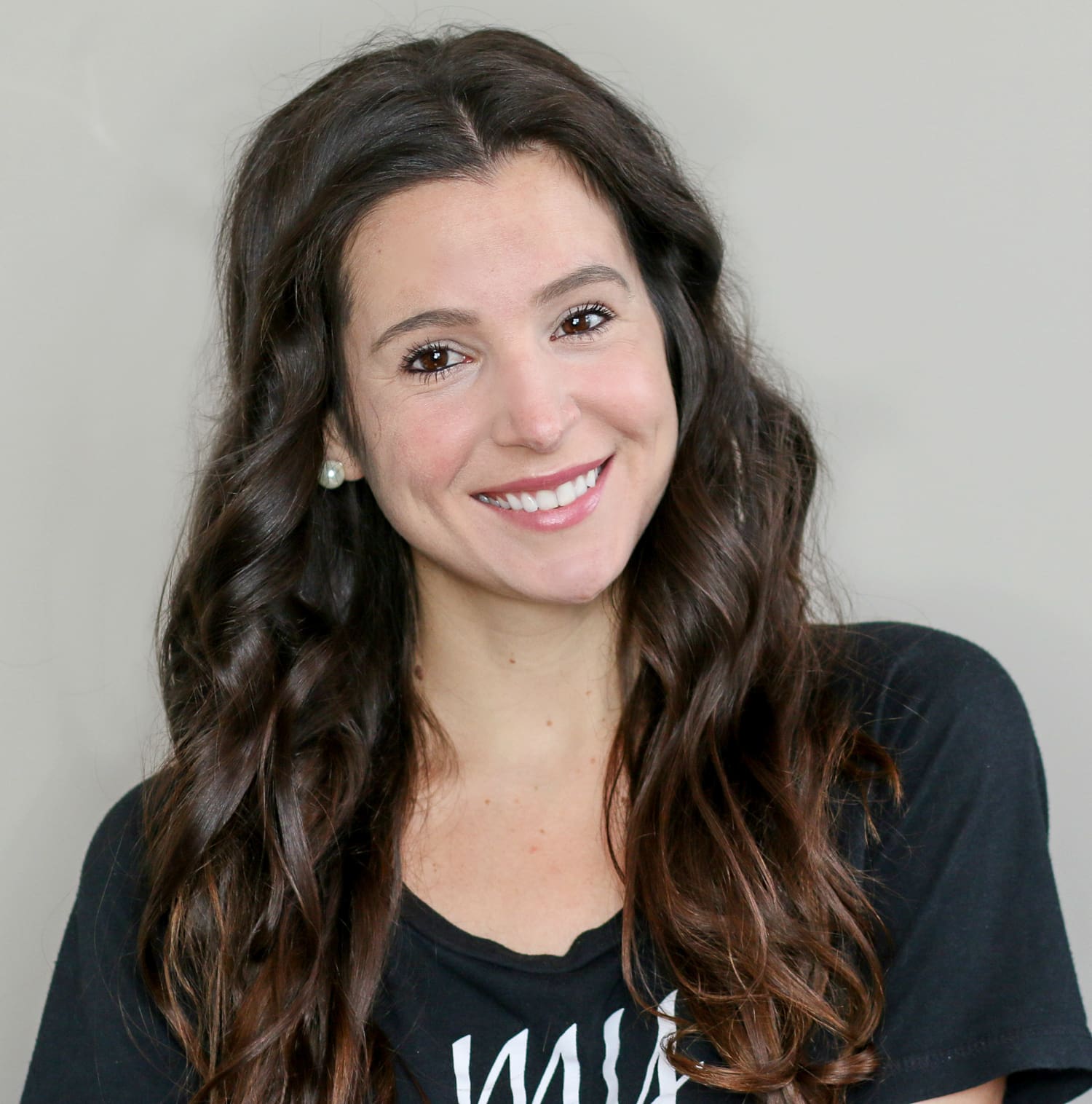 How to get heatless curls overnight by southern lifestyle blogger Stephanie Ziajka from Diary of a Debutante