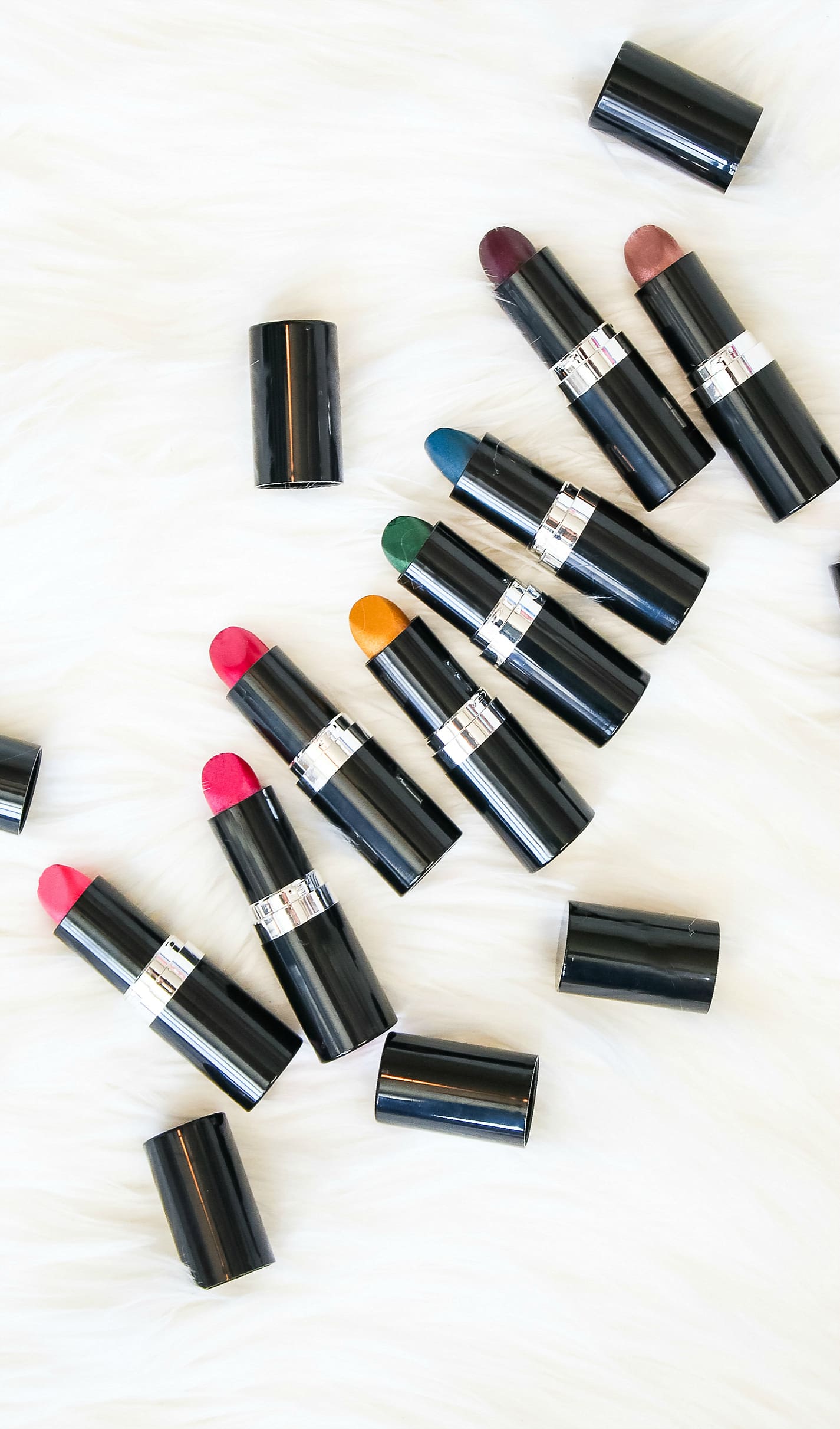 Essence Metal Shock Metallic Lipstick Swatches and Volume Stylist Mascara Review