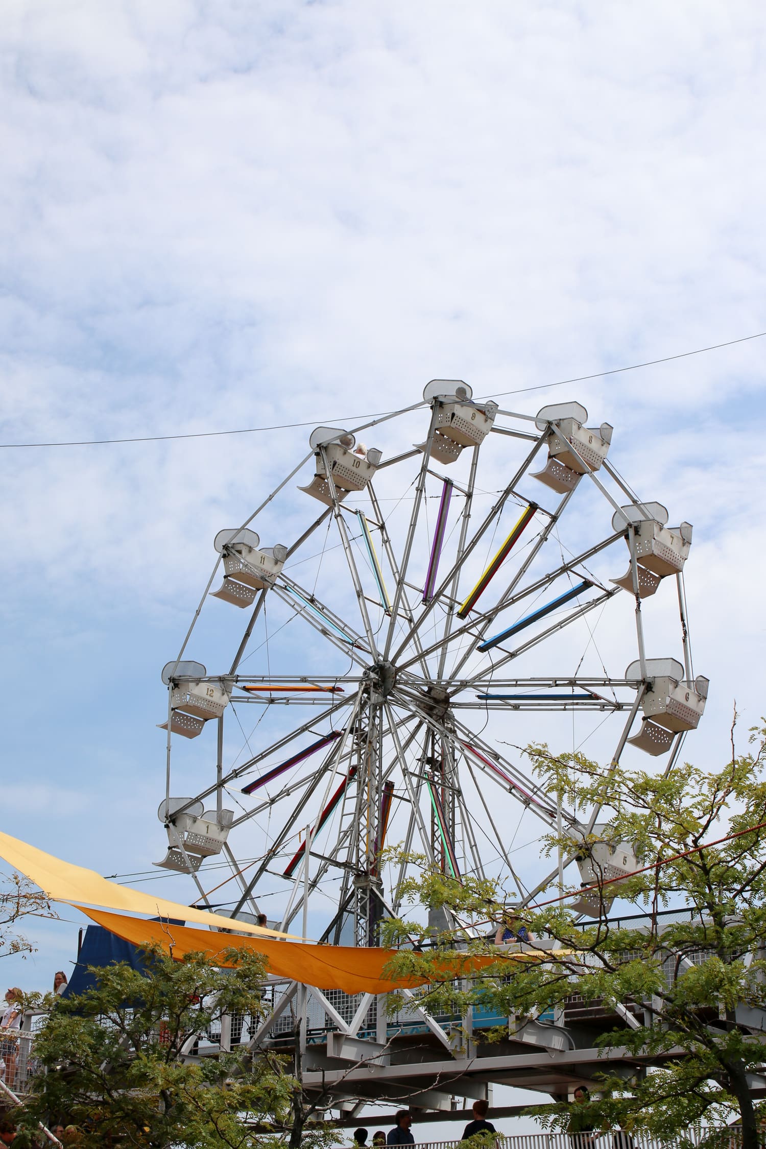 Looking for fun things to do in St Louis? This Gateway City weekend travel guide lists the best things to do (most of which are free), the best place to stay, and the best places to eat in the Gateway to the West!