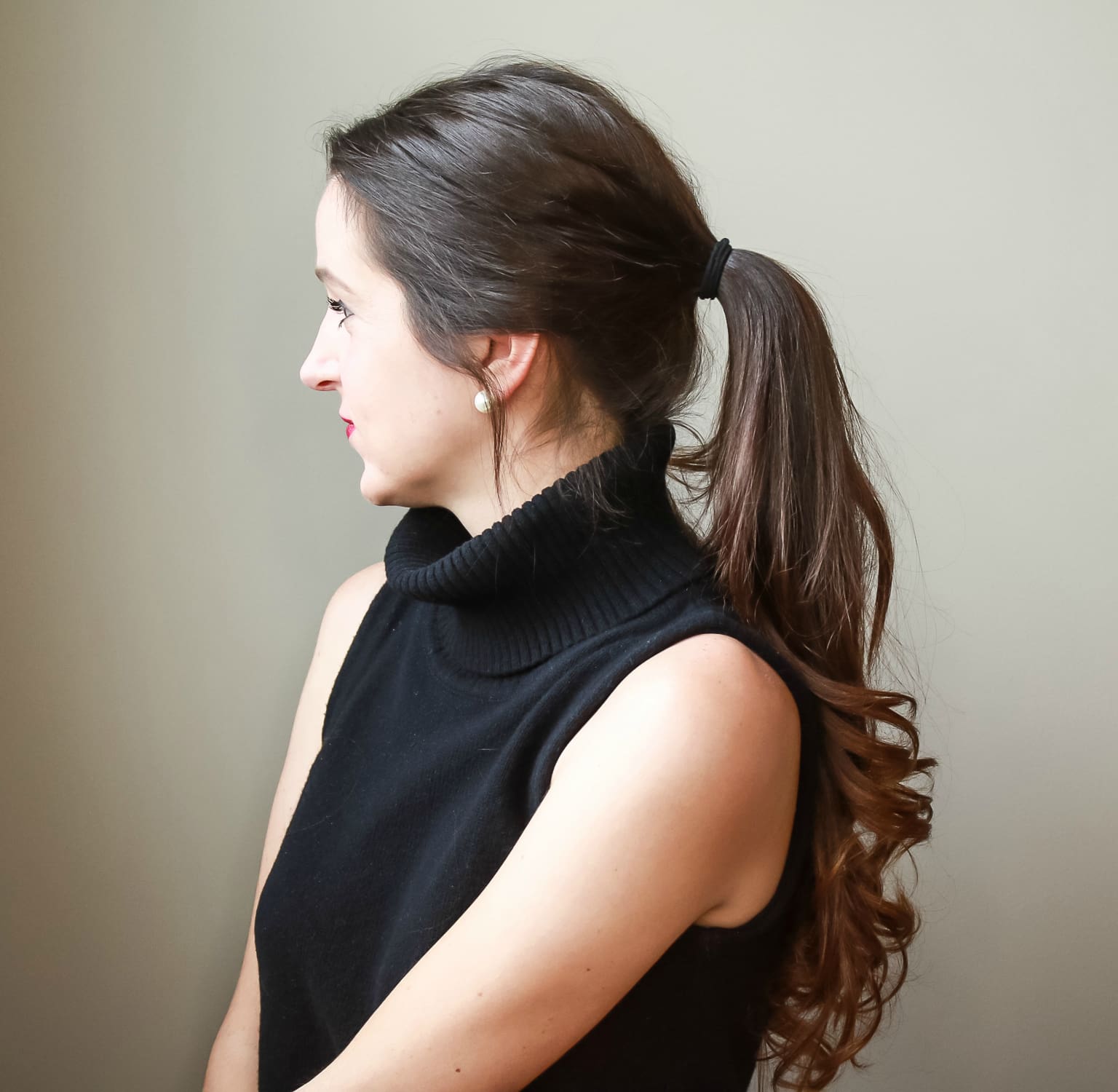 5-minute low messy ponytail hair tutorial by southern blogger Stephanie Ziajka from Diary of a Debutante