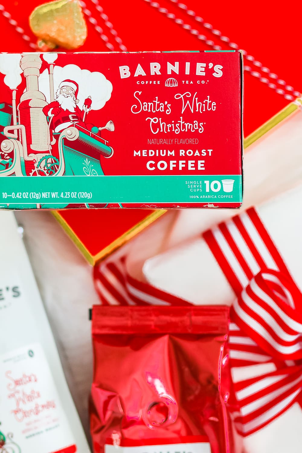 10 best Christmas movies of all time by blogger Stephanie Ziajka from Diary of a Debutante | Barnie's Santa's White Christmas Coffee Blend