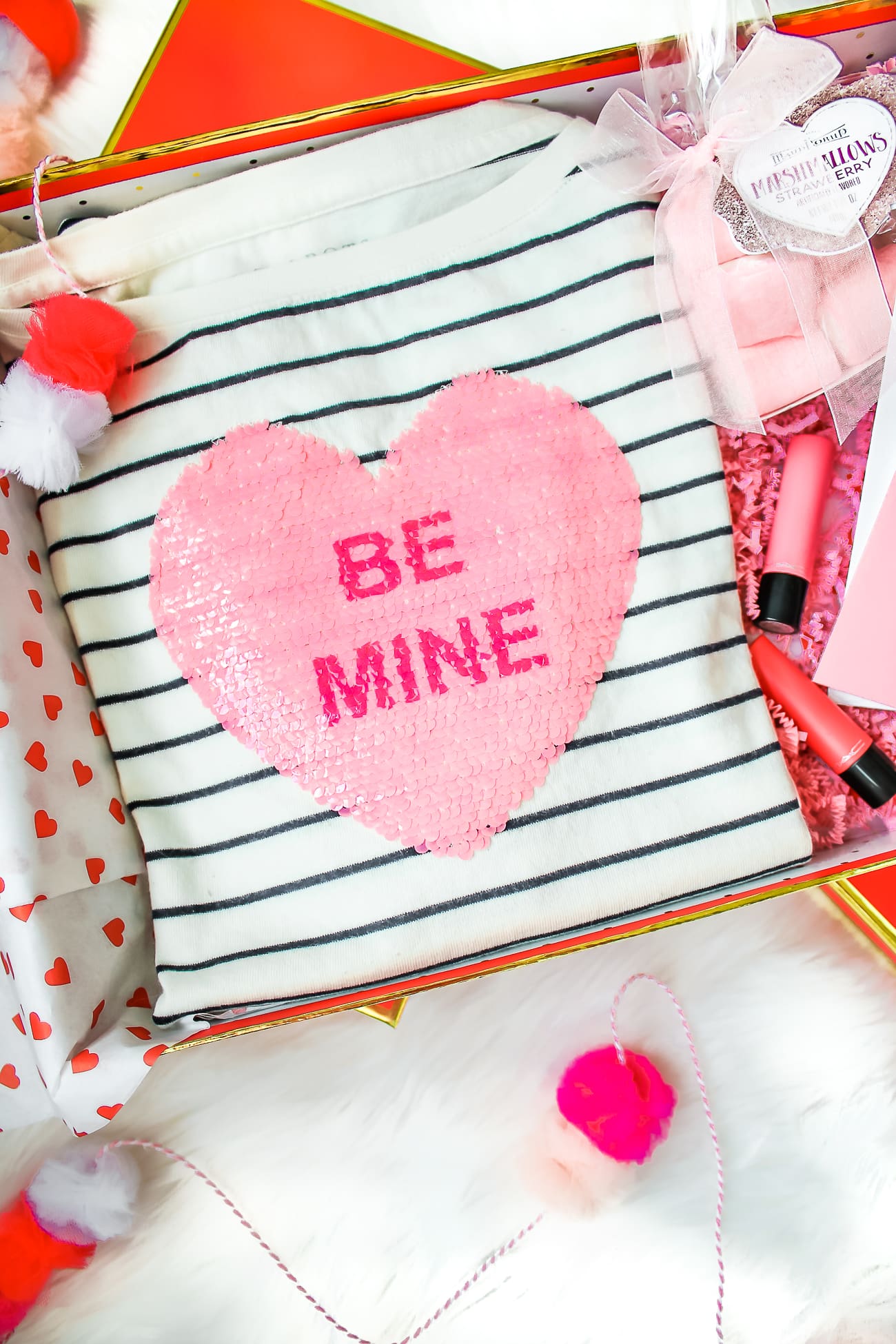 How to enjoy Valentine's Day as a single gal by fashion blogger Stephanie Ziajka from Diary of a Debutante, what to do on Valentine's Day when you are single, how to spend Valentine's Day alone