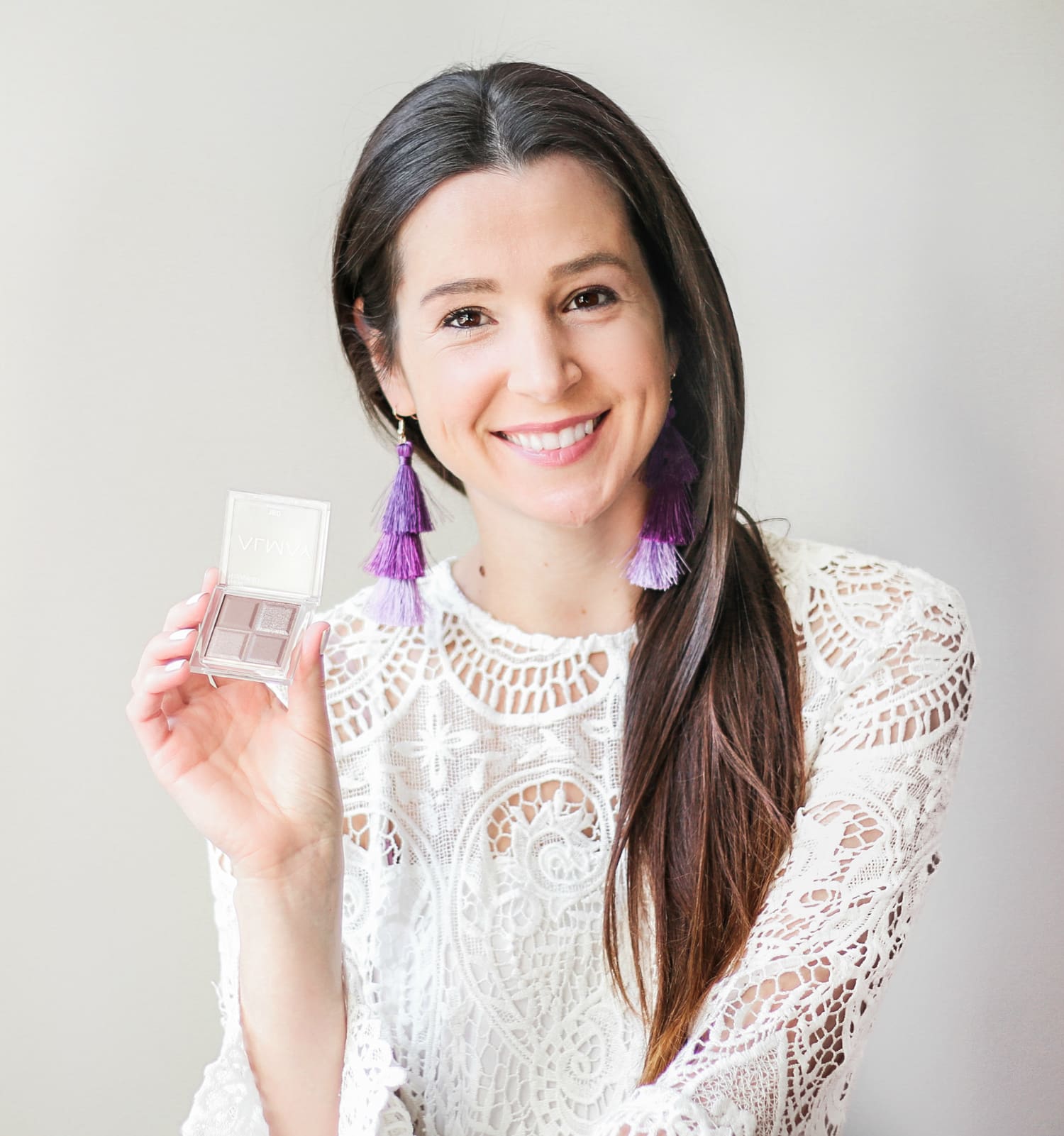 Almay Shadow Squad eyeshadow review, New from Almay: A Shadow Squad Eyeshadow for Each of Your Many Sides by beauty blogger Stephanie Ziajka from Diary of a Debutante