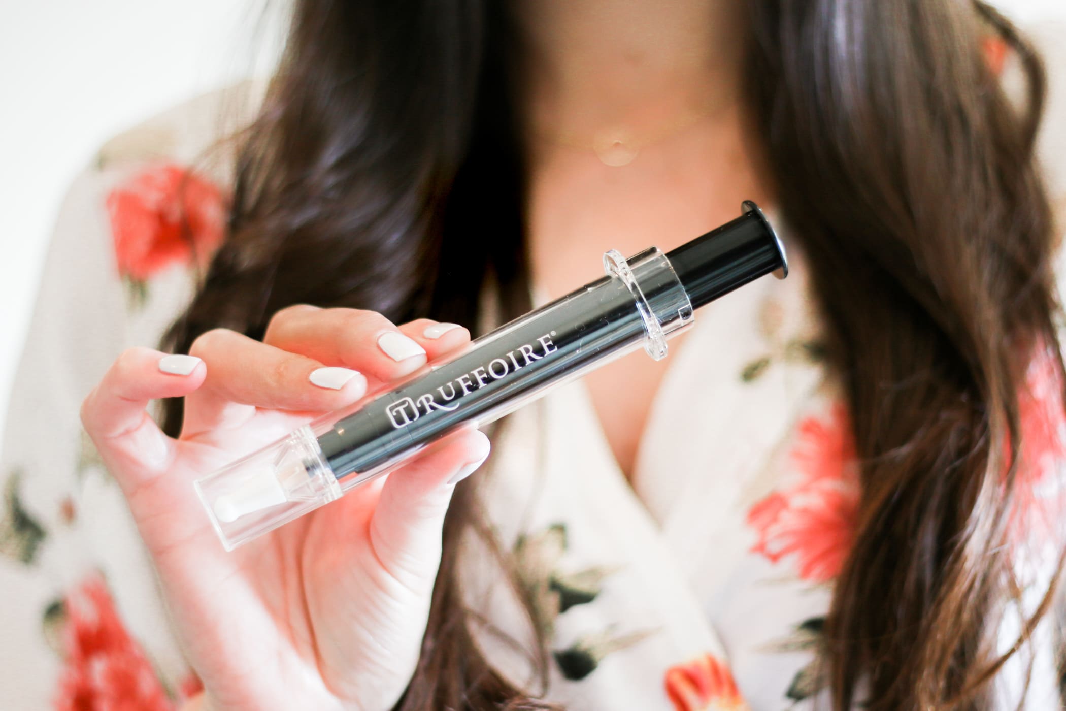 Truffoire Black Truffle Instant Repair Syringe review, Truffoire skin care review, black truffle skincare, truffle skincare, Truffoire Review: The Benefits of Black Truffle Skincare by beauty blogger Stephanie Ziajka from Diary of a Debutante, Truffoire Black Collection review, Truffoire review