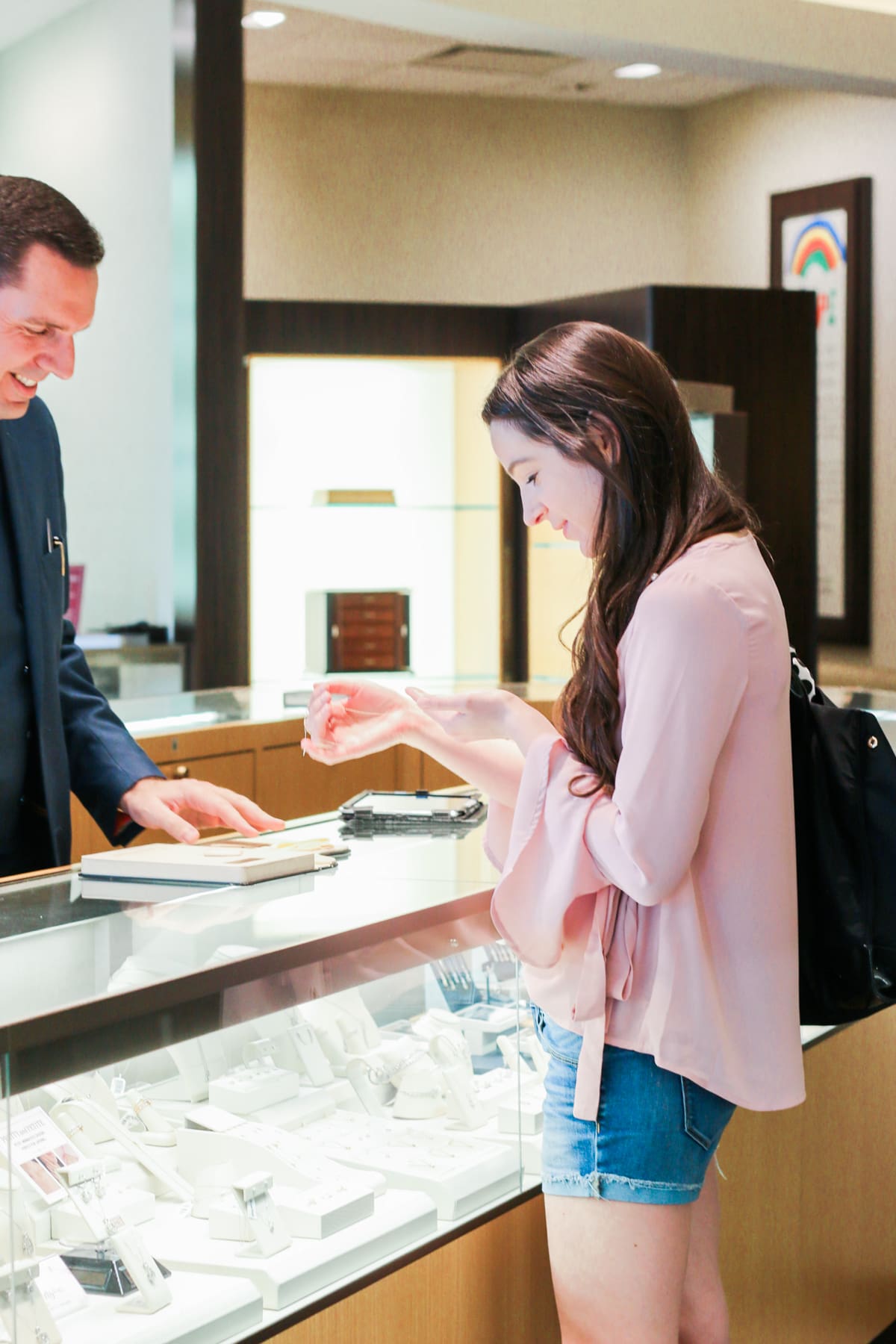 jewelry ideas for mom, Timeless Moments: How to Celebrate Mom on Mother's Day by southern blogger Stephanie Ziajka from Diary of a Debutante, gift for Mother's Day, Jared The Galleria Of Jewelry review