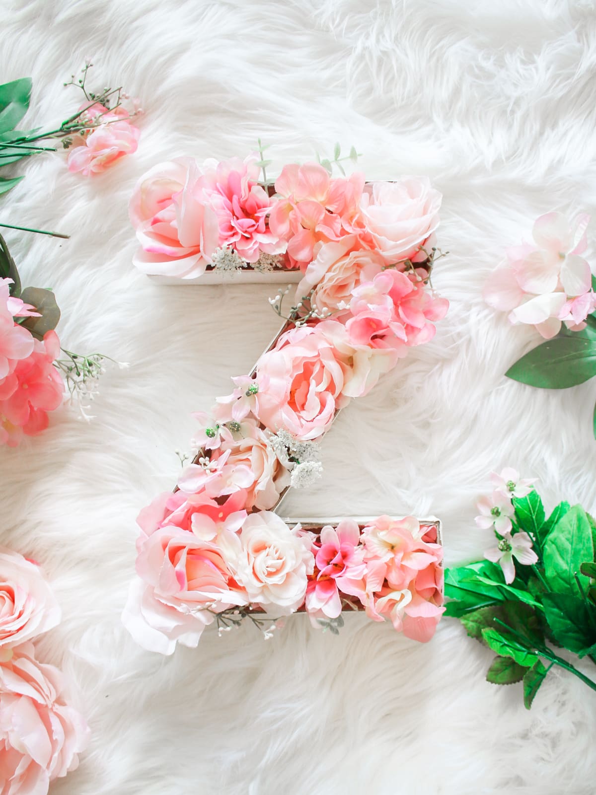 DIY Floral Monogrammed Door Hanger by southern lifestyle blogger Stephanie Ziajka from Diary of a Debutante, DIY birthday gifts for her, diy monogram door hanger, diy monogram letters
