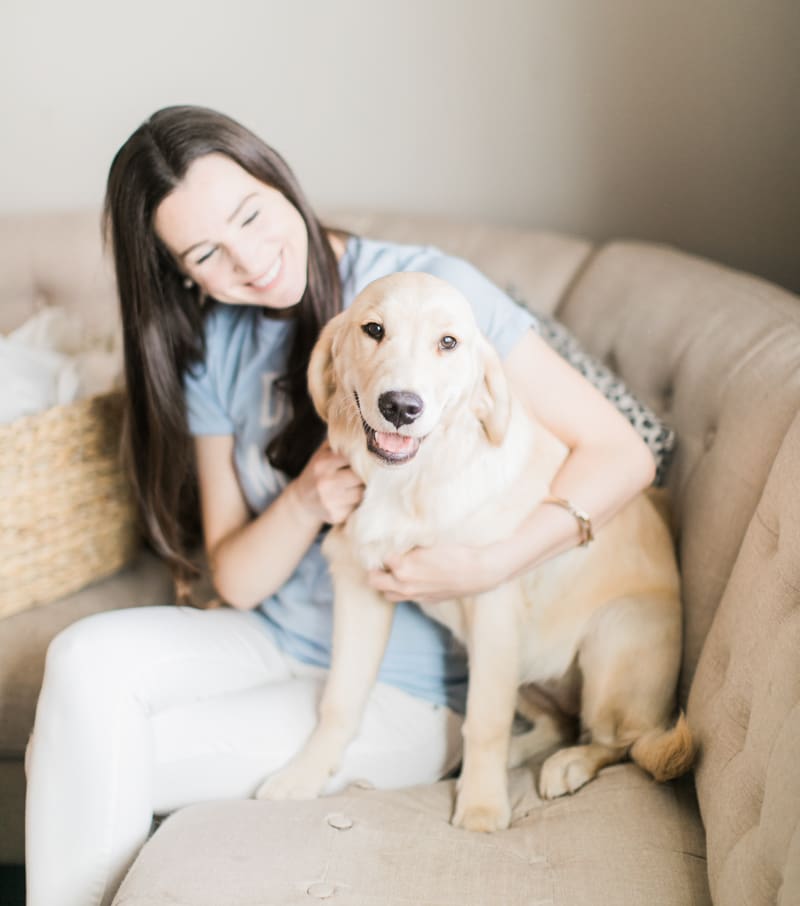 How to keep your clothes smelling fresh (even with pets) with Purex Crystals by southern blogger and dog mom Stephanie Ziajka from Diary of a Debutante, dog owner laundry hacks, pet odor removal, remove pet odor in laundry, pet laundry, laundry with pets, best laundry detergent for pet odor, add to laundry to remove odor, cute golden retriever in laundry, Purex Crystals review