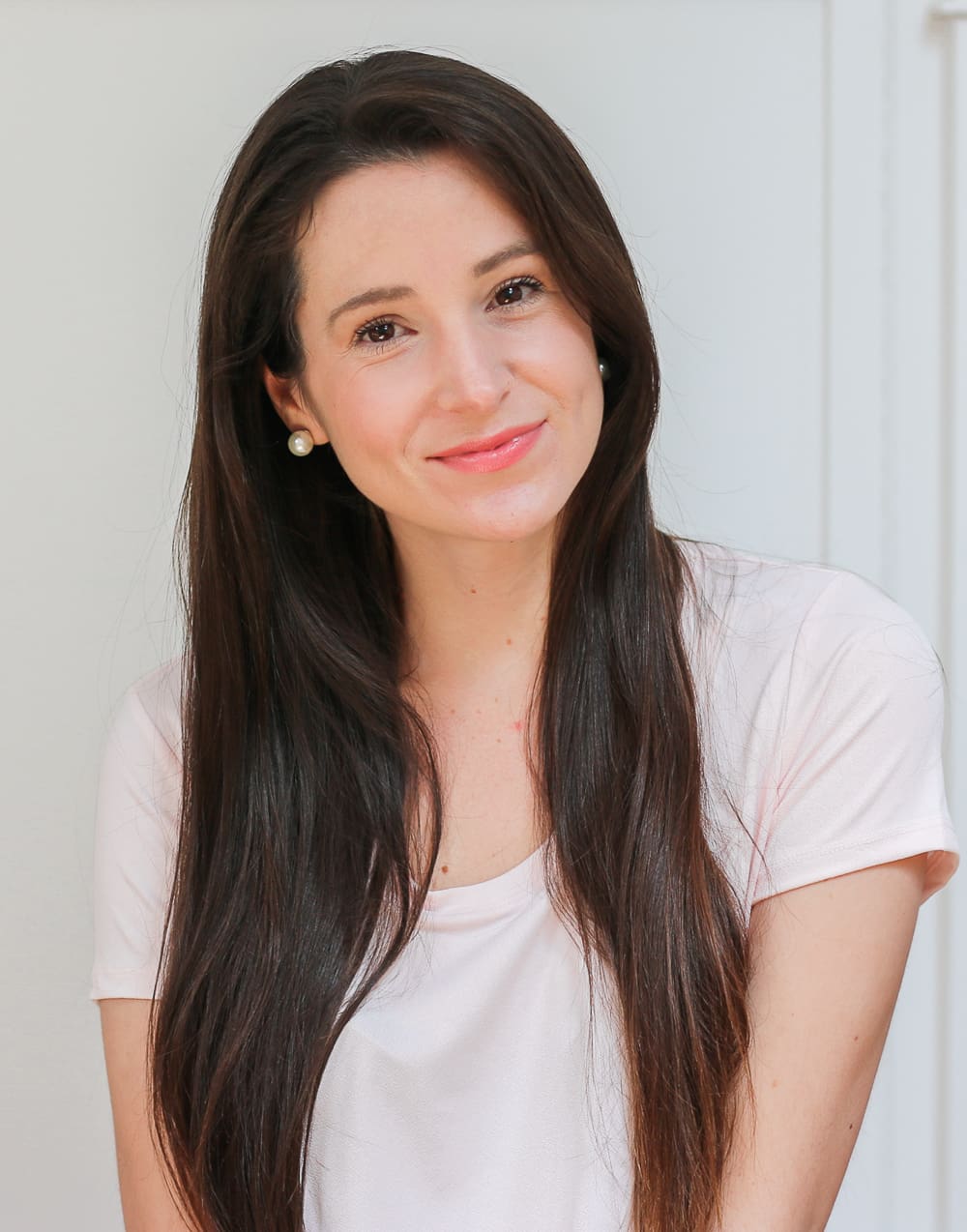 Minimal Makeup Routine, Burt's Bees Minimal Makeup Routine by beauty blogger Stephanie Ziajka from Diary of a Debutante, simple makeup routine for school, cruelty free makeup routine, Burt's Bees makeup