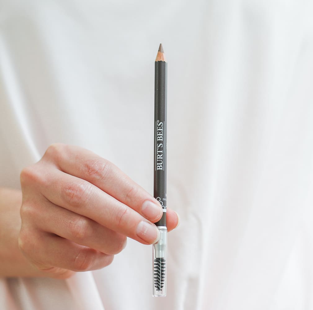 Minimal Makeup Routine, Burt's Bees Minimal Makeup Routine by beauty blogger Stephanie Ziajka from Diary of a Debutante, simple makeup routine for school, cruelty free makeup routine, Burt's Bees makeup, Burt's Bees brow pencil