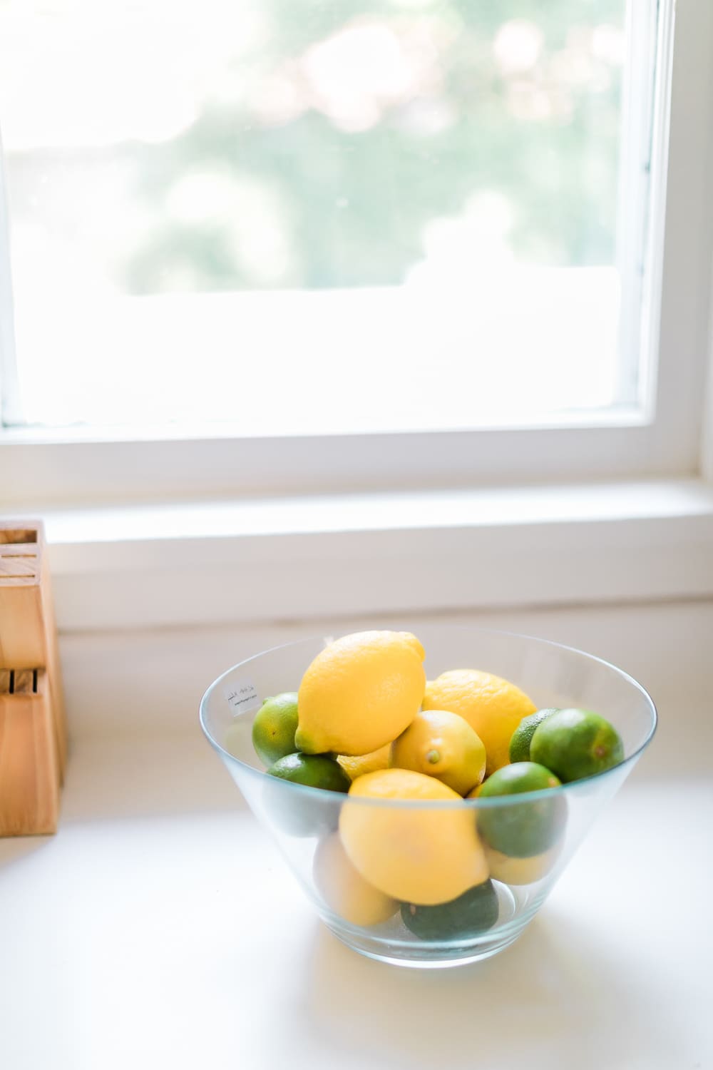 best way to clean hardwood floors with pets, best mop for dog hair on hardwood, STAINMASTER Sweep and Mop Kit review, Cleaning Hacks for Dog Moms: How to Tidy Your Home in 15 Minutes (or Less) by southern lifestyle blogger Stephanie Ziajka from Diary of a Debutante