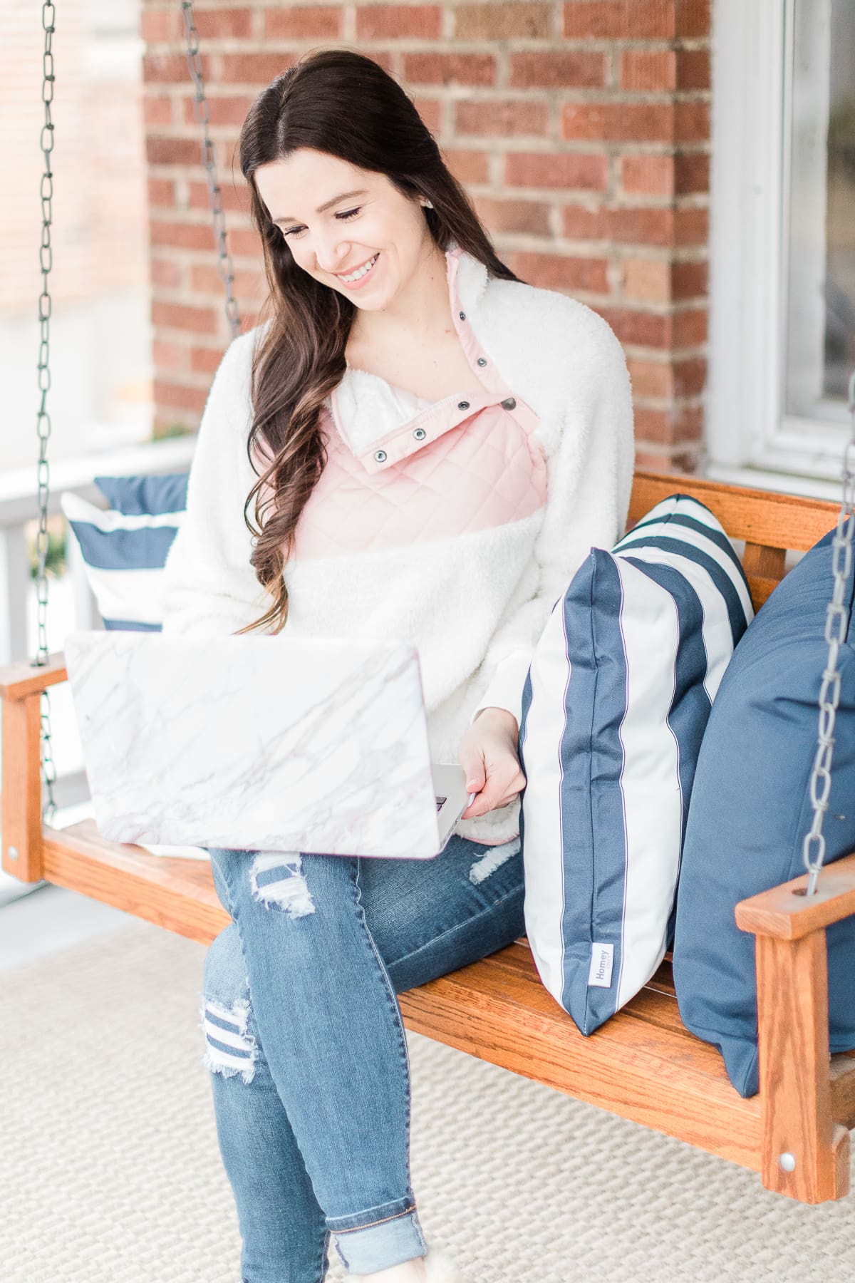 5 Small Lifestyle Changes to Make in 2019 and a Renew Life Women's Care Probiotics Review by southern lifestyle blogger Stephanie Ziajka from Diary of a Debutante 5 Small Lifestyle Changes to Make in 2019 and a Renew Life Women's Care Probiotics Review by southern lifestyle blogger Stephanie Ziajka from Diary of a Debutante